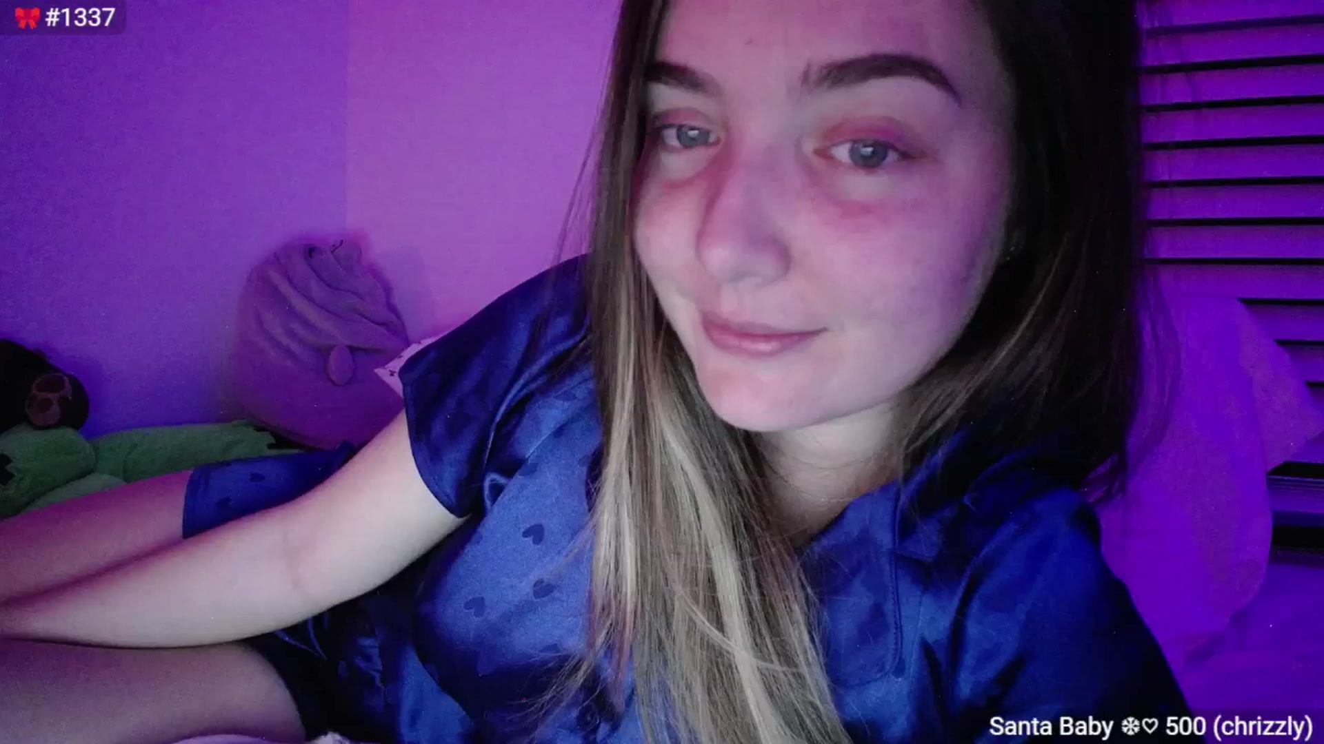 Gallery image thumbnail from Monica's myfreecams stream on, 01/07/2025, 05:01 image 3 of 20