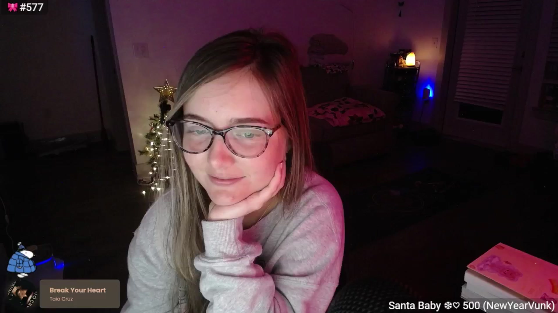 Gallery image thumbnail from Monica's myfreecams stream on, 01/14/2025, 03:17 image 2 of 20