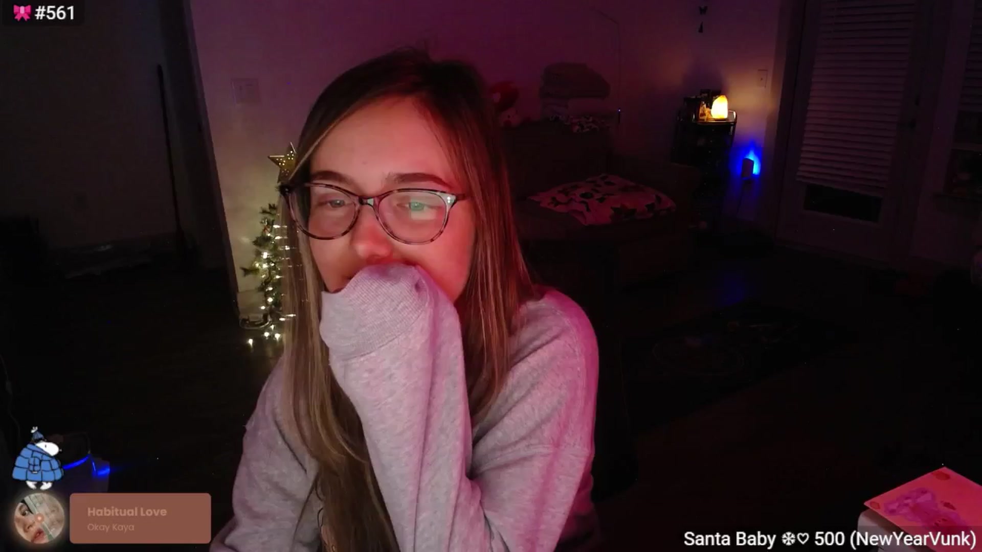 Gallery image thumbnail from Monica's myfreecams stream on, 01/14/2025, 03:17 image 18 of 20