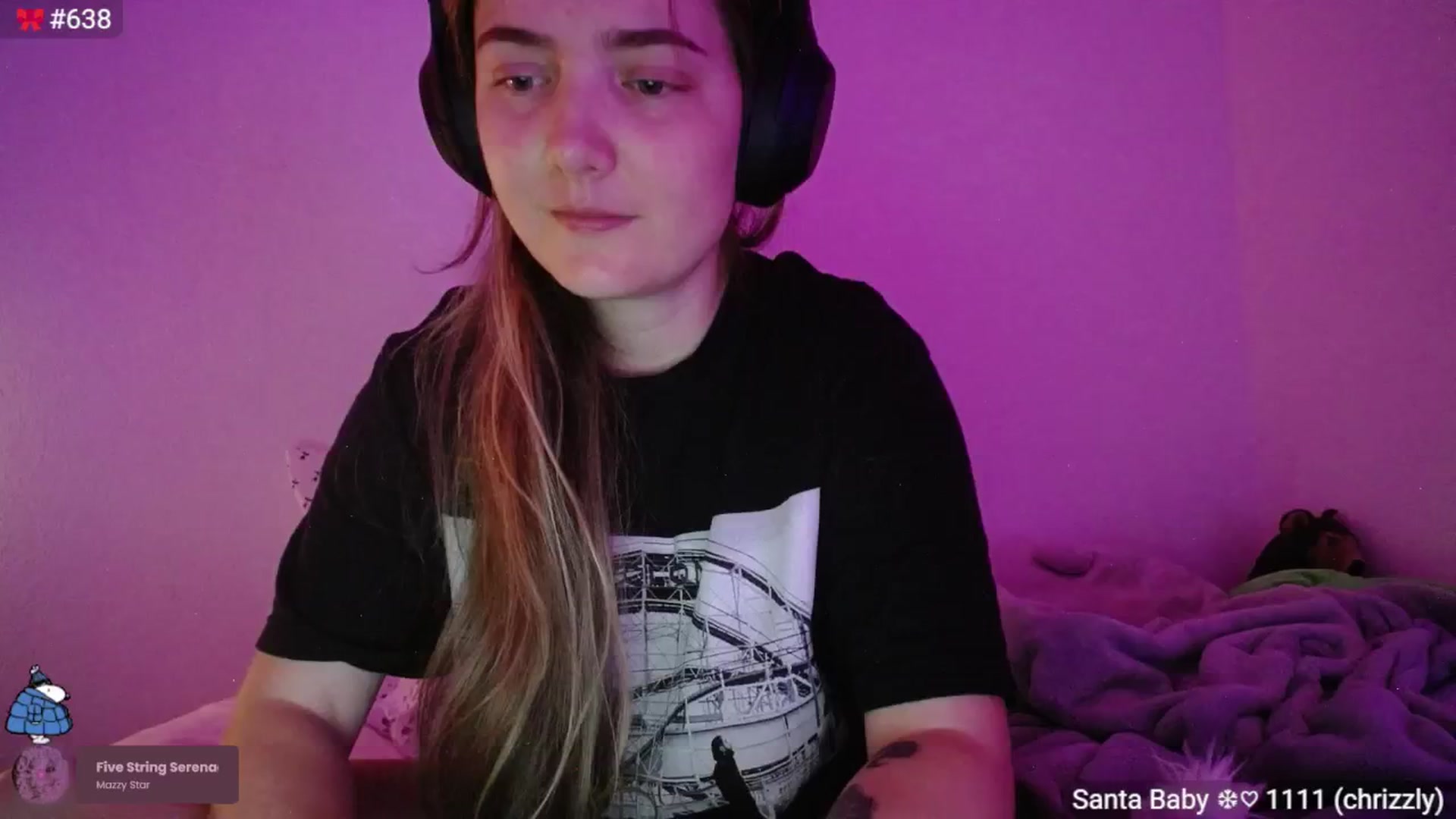 Gallery image thumbnail from Monica's myfreecams stream on, 01/28/2025, 05:25 image 8 of 20