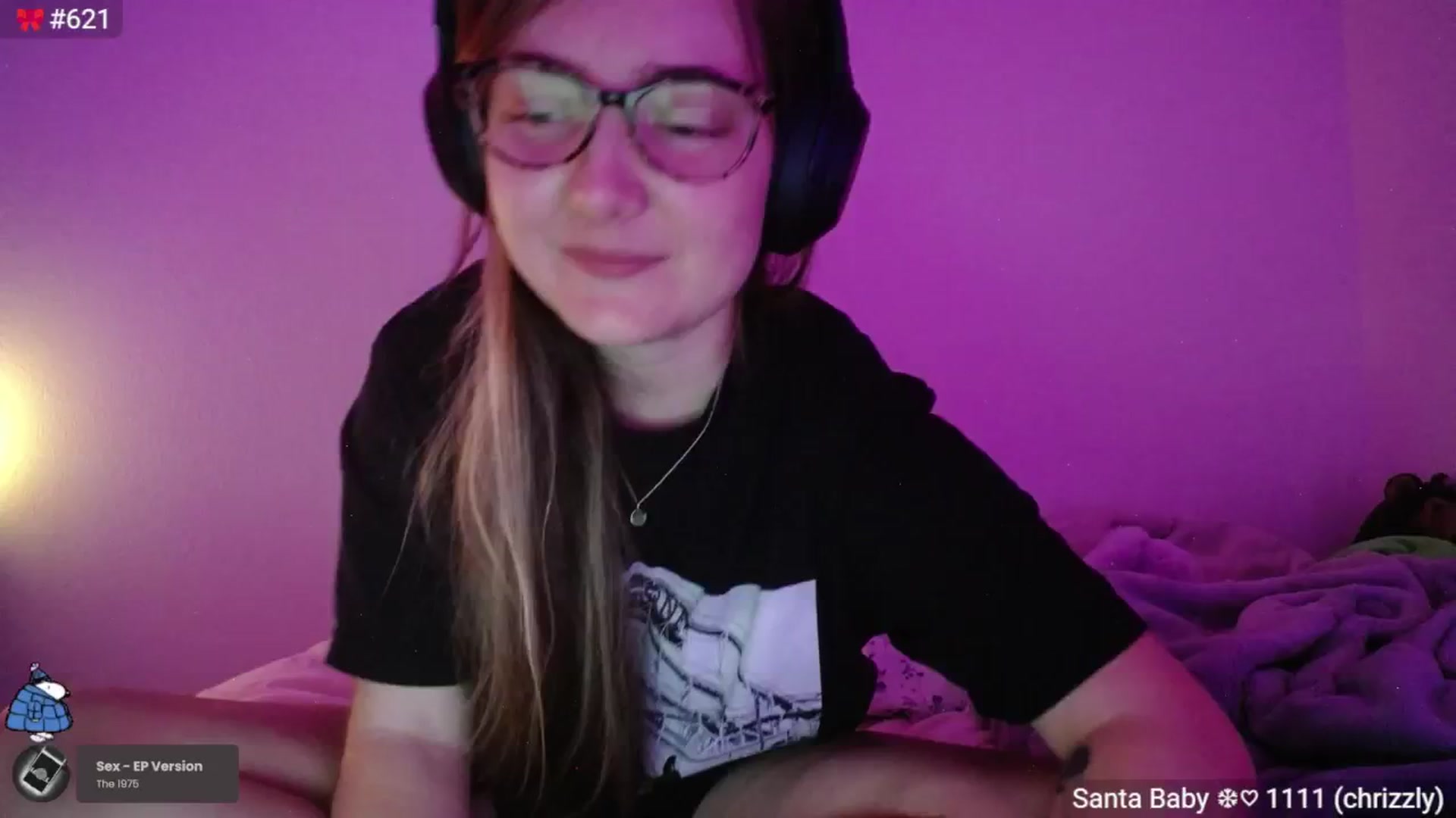 Gallery image thumbnail from Monica's myfreecams stream on, 01/28/2025, 05:25 image 17 of 20