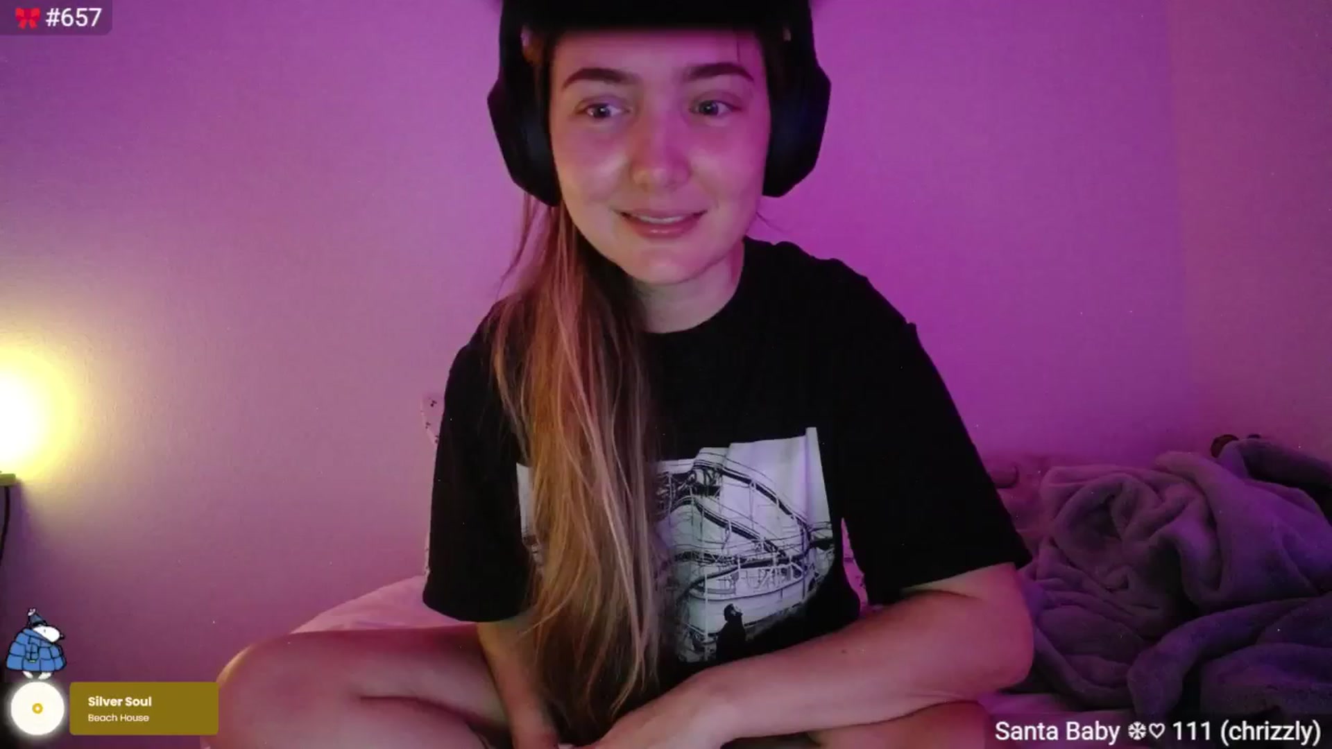 Gallery image thumbnail from Monica's myfreecams stream on, 01/28/2025, 05:25 image 4 of 20
