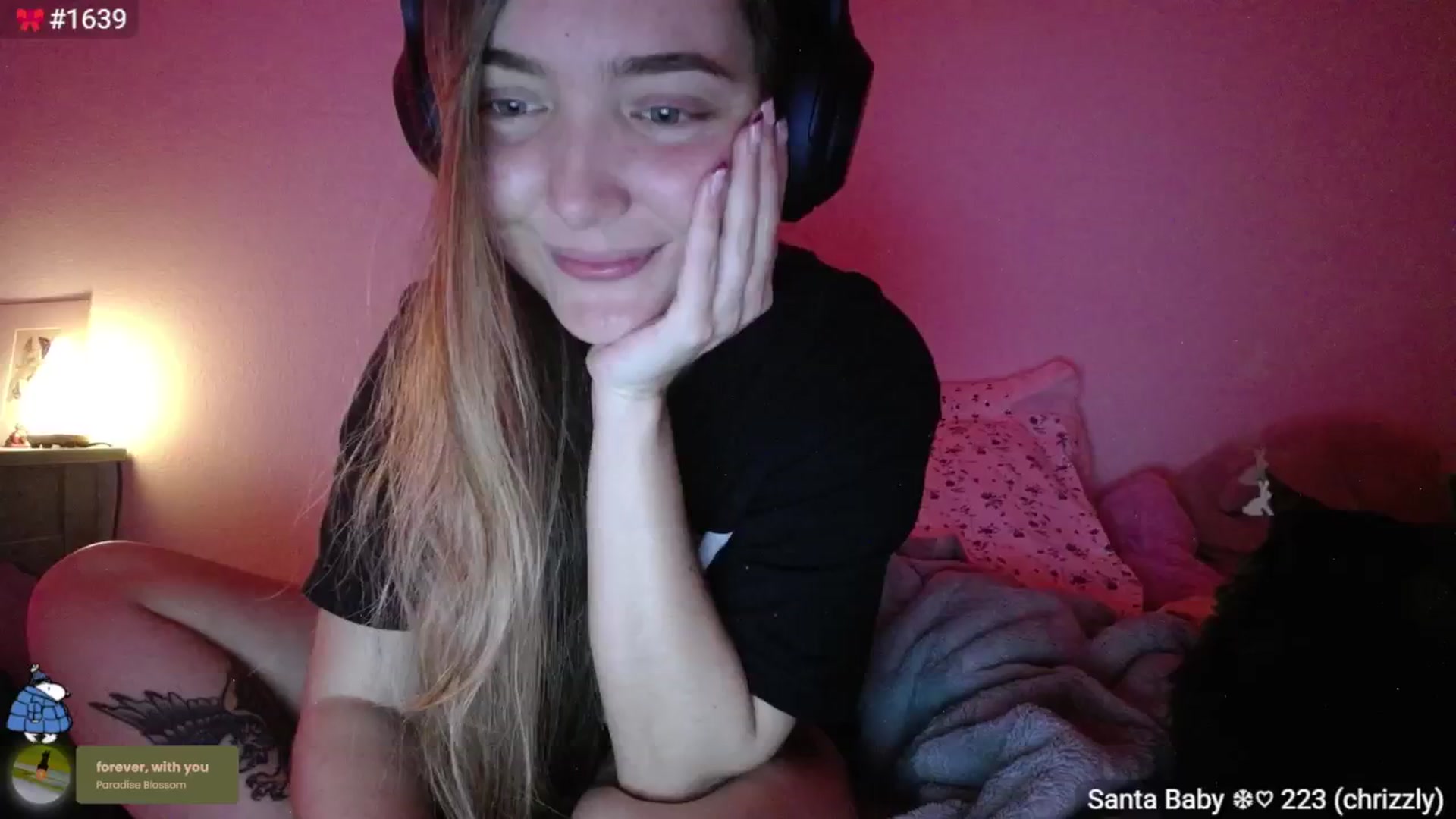 Gallery image thumbnail from Monica's myfreecams stream on, 02/05/2025, 04:27 image 2 of 20