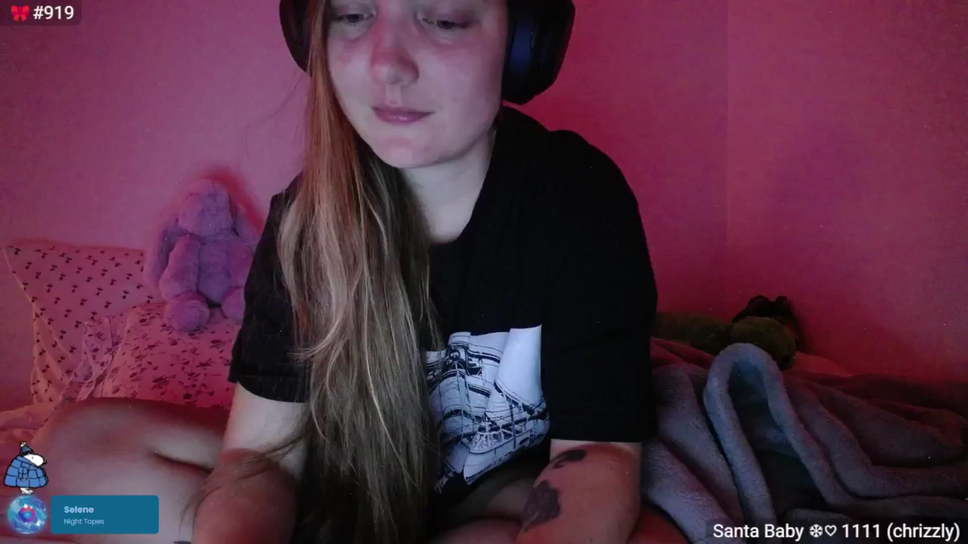 Gallery image thumbnail from Monica's myfreecams stream on, 02/05/2025, 04:27 image 14 of 20