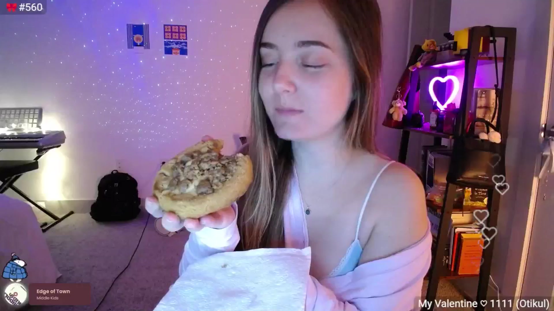 Gallery image thumbnail from Monica's myfreecams stream on, 03/11/2025, 03:16 image 19 of 20