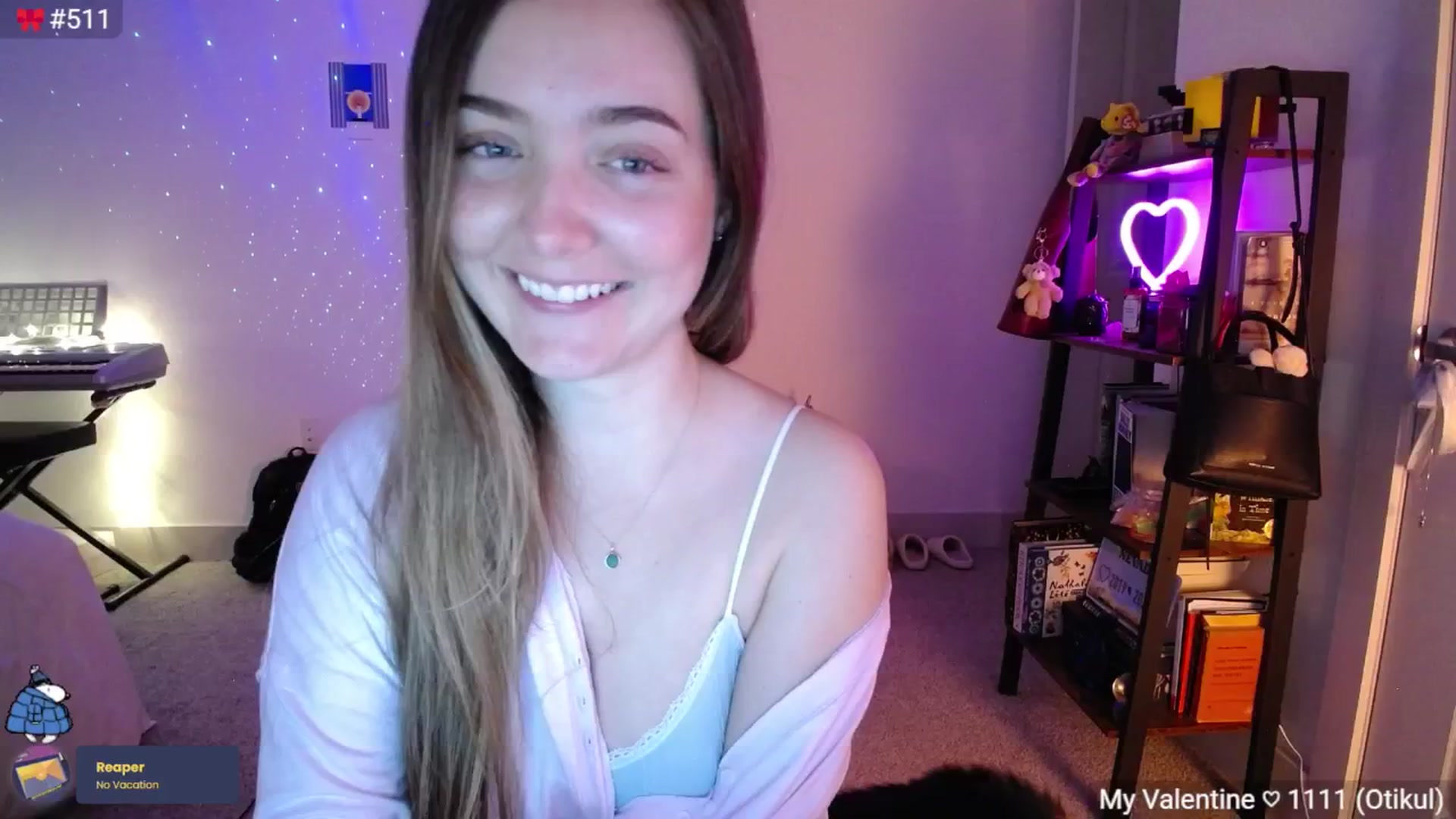 Gallery image thumbnail from Monica's myfreecams stream on, 03/11/2025, 05:13 image 6 of 20