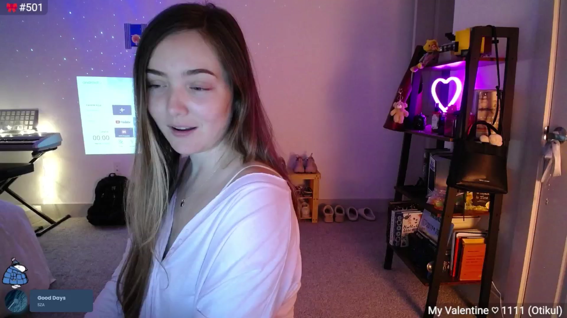 Gallery image thumbnail from Monica's myfreecams stream on, 03/11/2025, 05:13 image 8 of 20