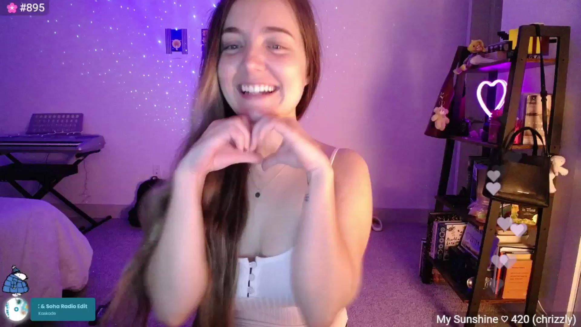 Gallery image thumbnail from Monica's myfreecams stream on, 04/07/2025, 02:43 image 6 of 20