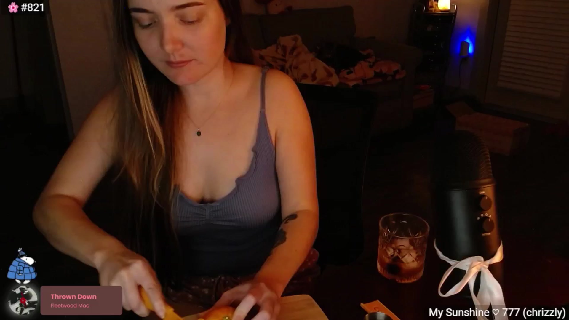 Gallery image thumbnail from Monica's myfreecams stream on, 04/16/2025, 03:31 image 5 of 20
