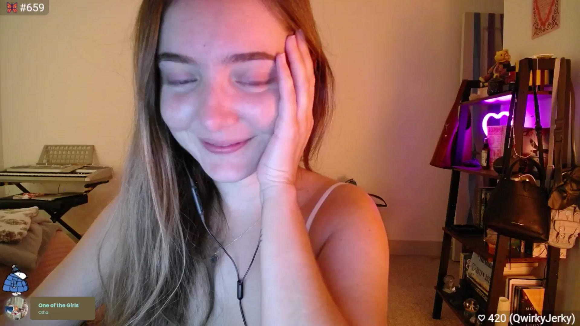 Gallery image thumbnail from Monica's myfreecams stream on, 09/08/2025, 05:00 image 10 of 20