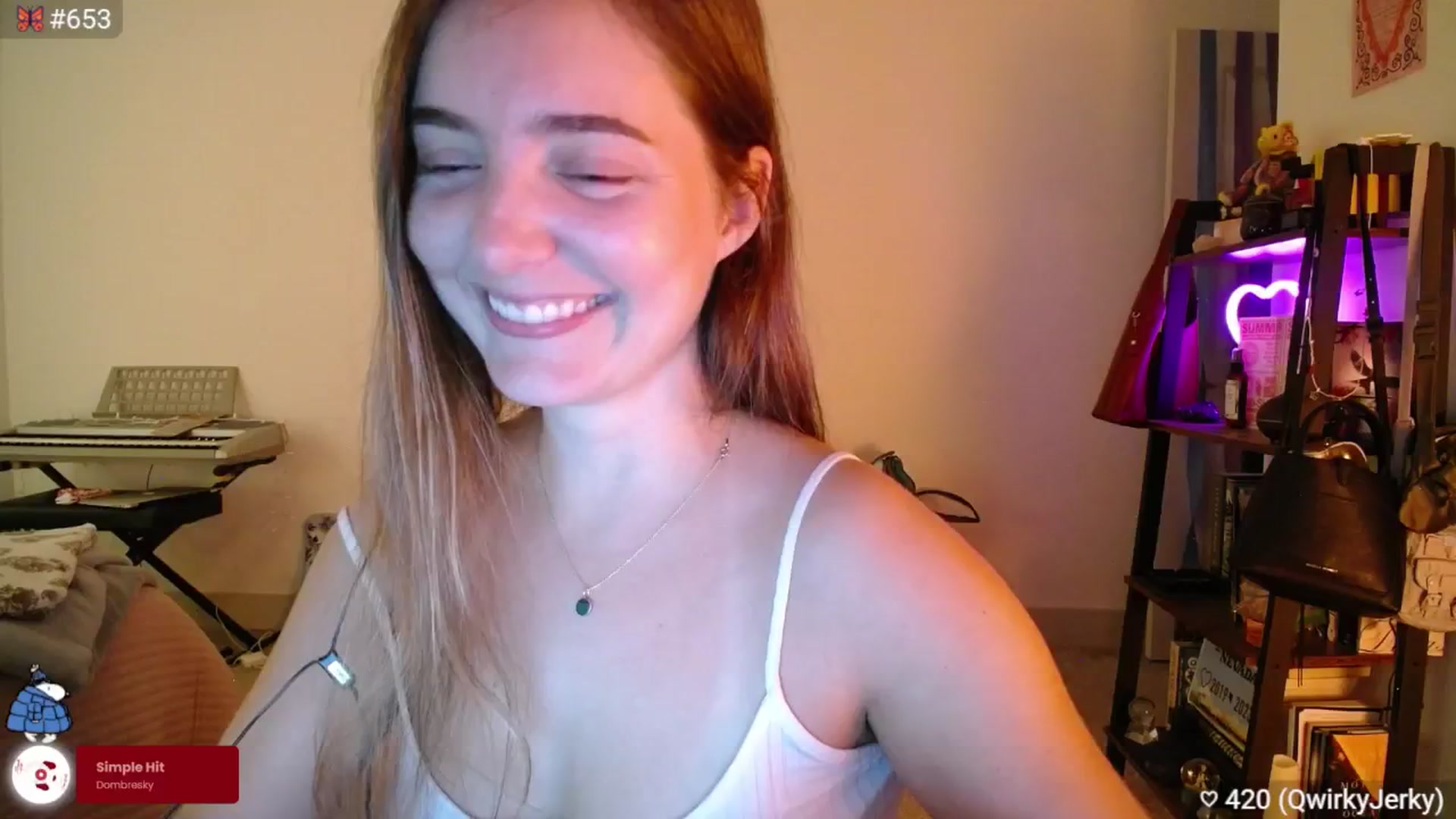 Gallery image thumbnail from Monica's myfreecams stream on, 09/08/2025, 05:00 image 16 of 20