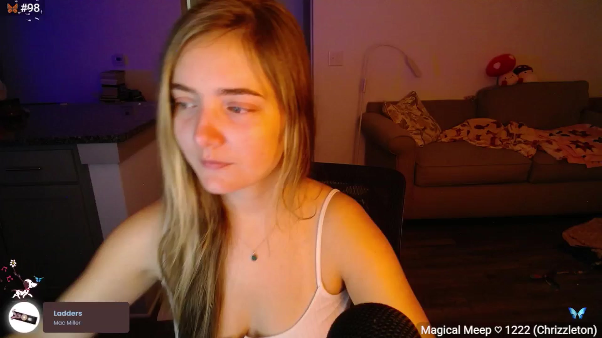 Gallery image thumbnail from Monica's myfreecams stream on, 11/10/2025, 02:47 image 8 of 20