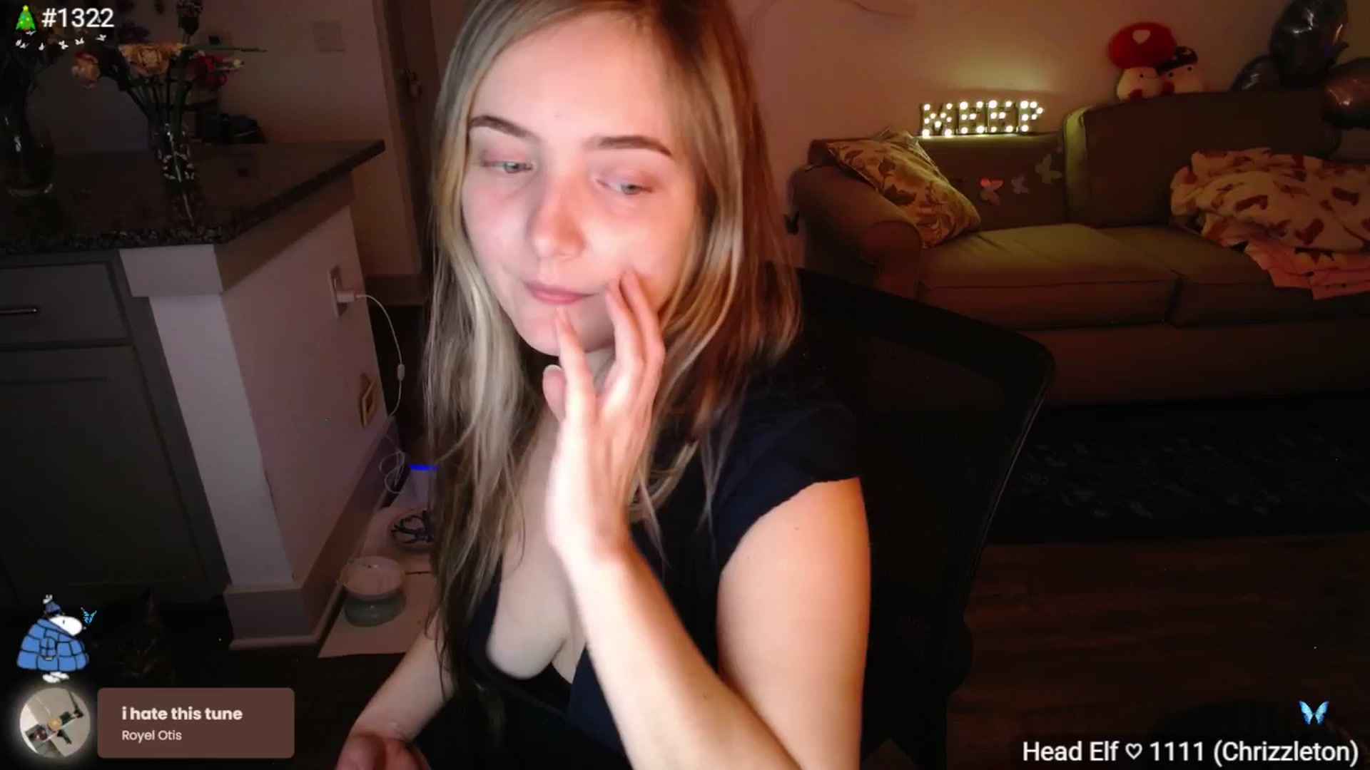 Gallery image thumbnail from Monica's myfreecams stream on, 12/05/2025, 02:45 image 16 of 20