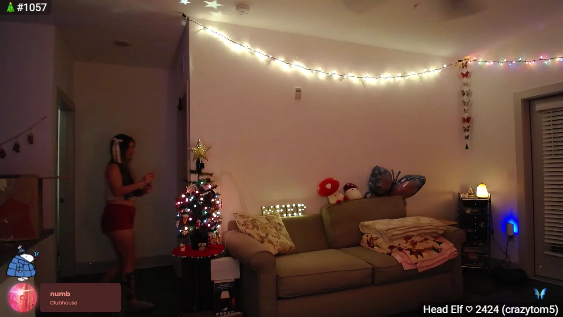 Gallery image thumbnail from Monica's myfreecams stream on, 12/22/2025, 03:17 image 19 of 20