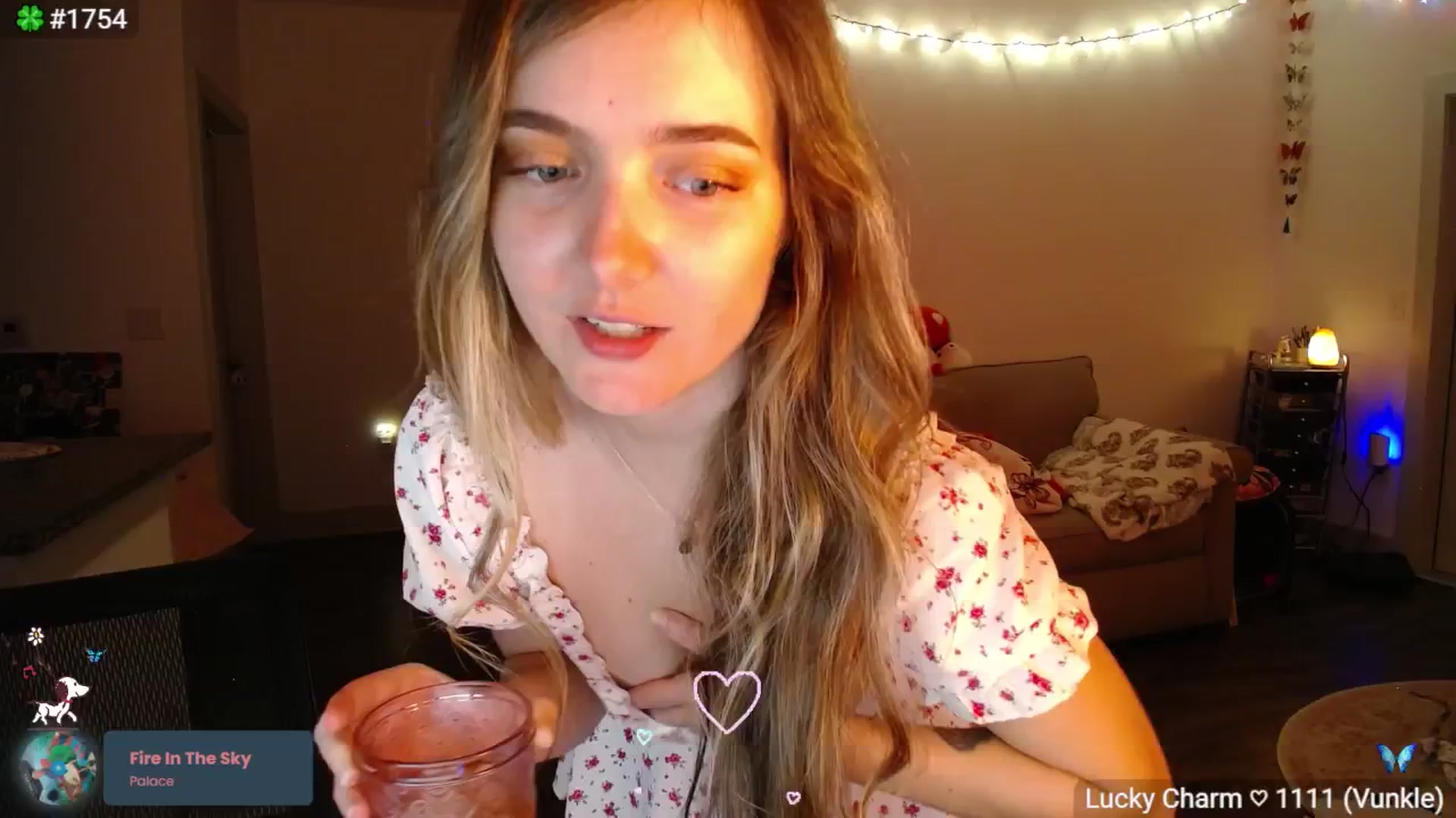 Gallery image thumbnail from Monica's myfreecams stream on, 03/09/2026, 02:07 image 8 of 20