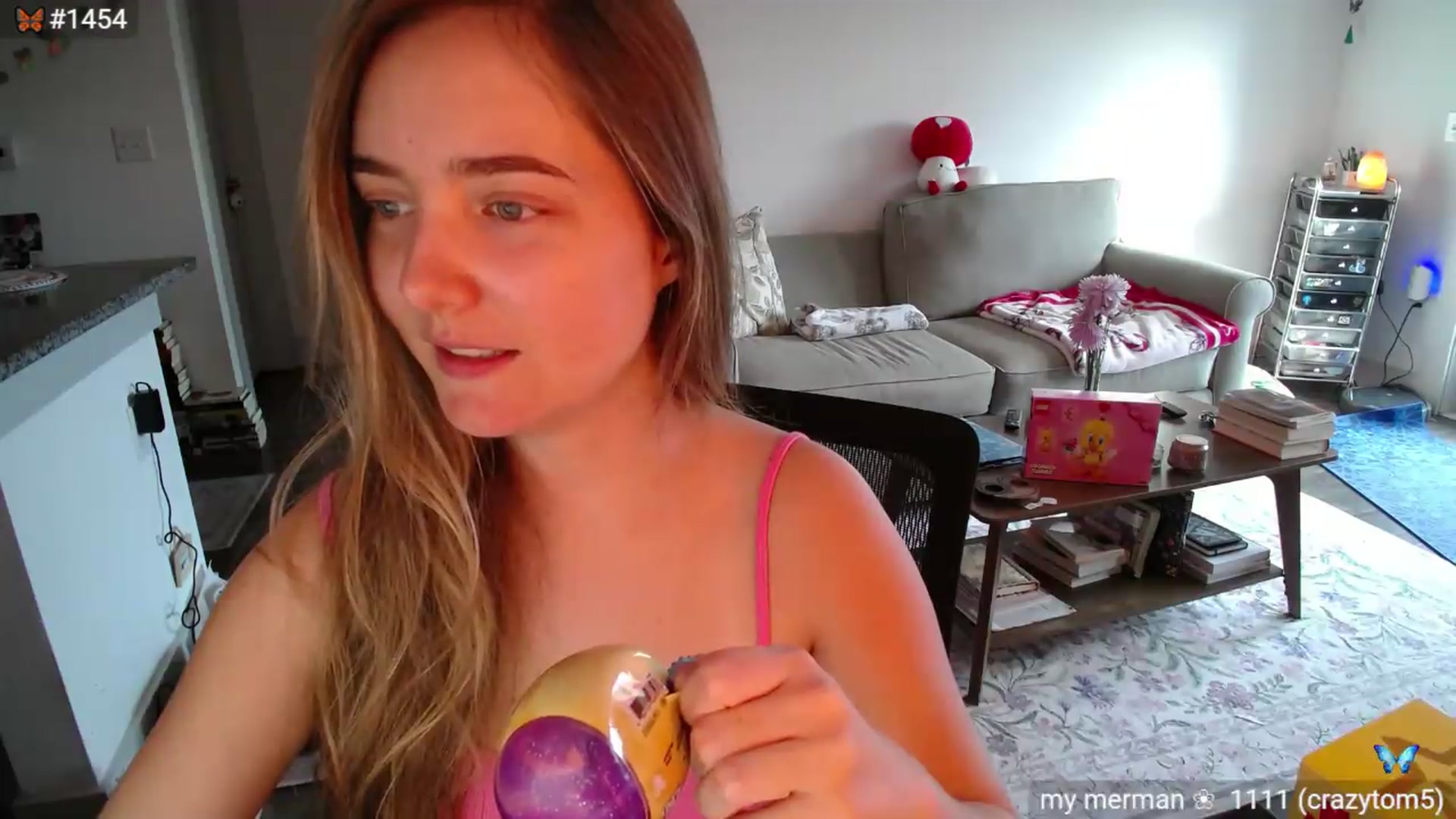 Gallery image thumbnail from Monica's myfreecams stream on, 08/04/2026, 24:06 image 9 of 20