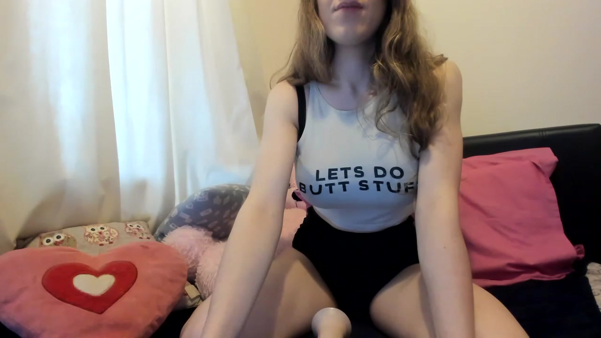 Gallery image thumbnail from MonicaAssUK's myfreecams stream on, 12/01/2022, 13:14 image 10 of 20