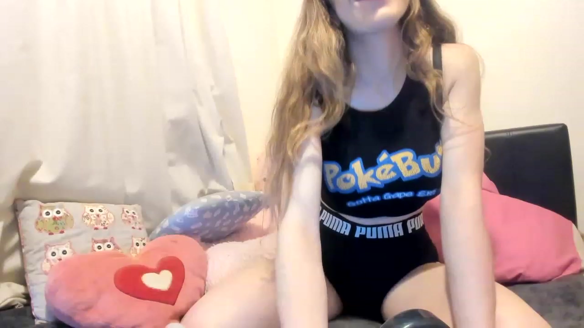 Gallery image thumbnail from MonicaAssUK's myfreecams stream on, 12/02/2022, 19:30 image 13 of 20