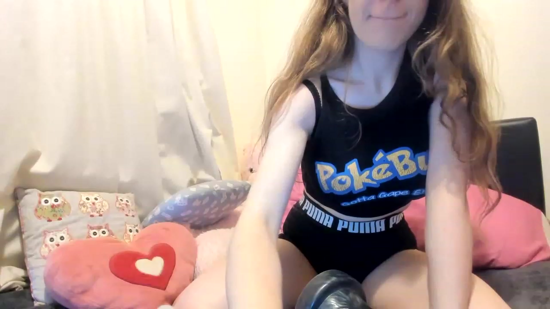Gallery image thumbnail from MonicaAssUK's myfreecams stream on, 12/02/2022, 19:30 image 14 of 20