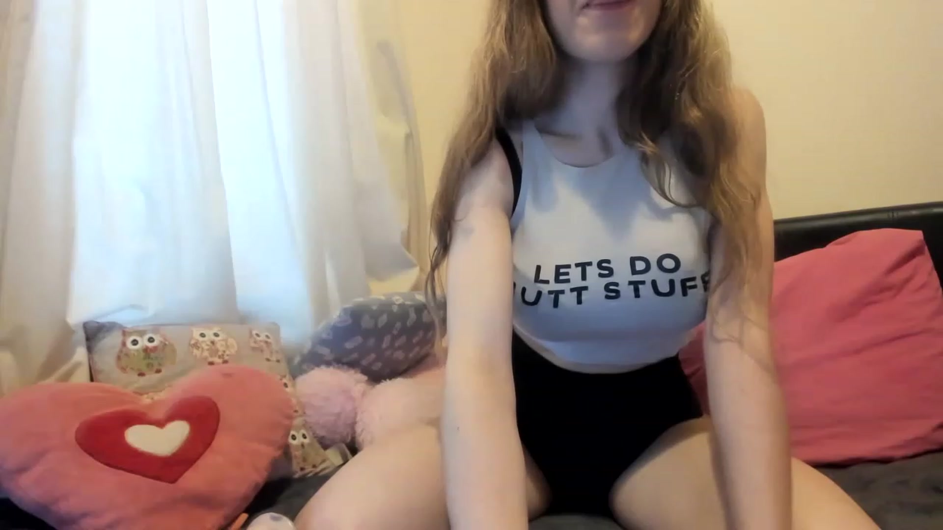 Gallery image thumbnail from MonicaAssUK's myfreecams stream on, 12/04/2022, 13:12 image 4 of 20