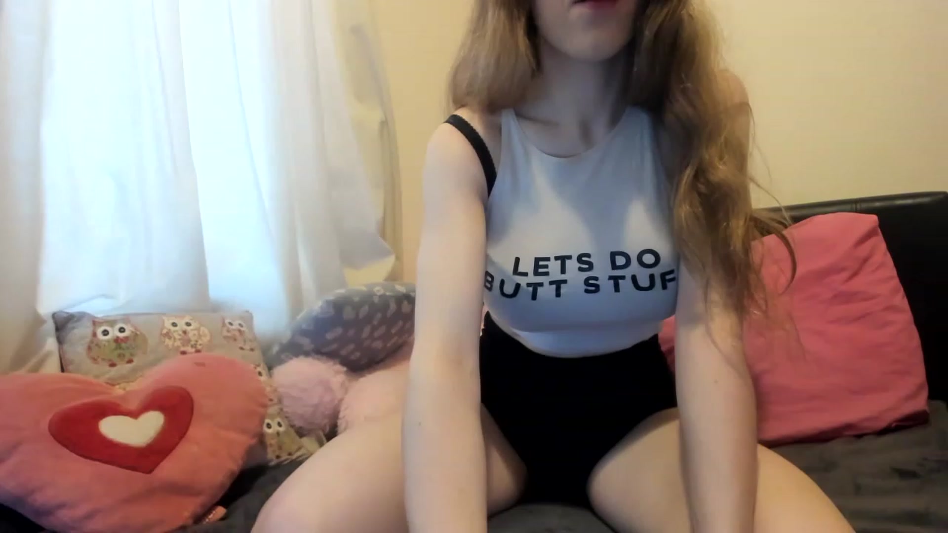 Gallery image thumbnail from MonicaAssUK's myfreecams stream on, 12/04/2022, 13:12 image 1 of 20