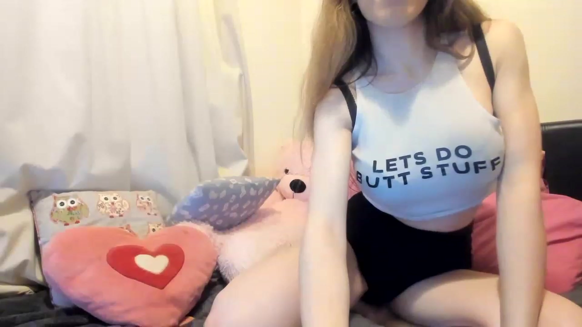 Gallery image thumbnail from MonicaAssUK's myfreecams stream on, 12/04/2022, 16:00 image 13 of 20