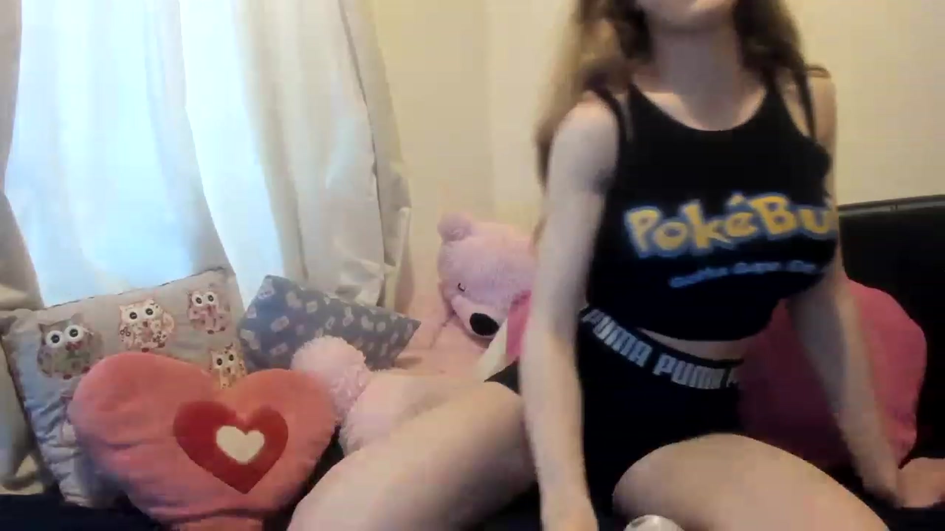 Gallery image thumbnail from MonicaAssUK's myfreecams stream on, 12/23/2022, 13:43 image 16 of 20