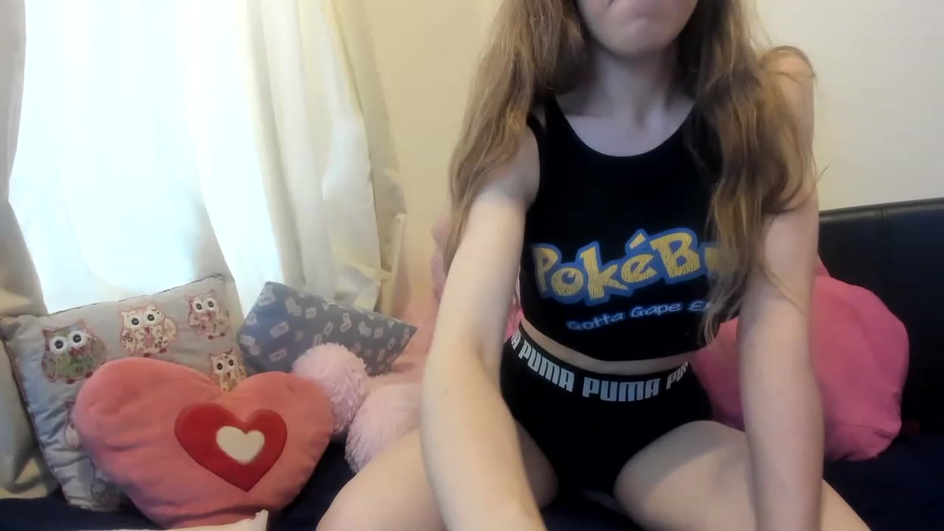 Gallery image thumbnail from MonicaAssUK's myfreecams stream on, 12/23/2022, 13:43 image 3 of 20