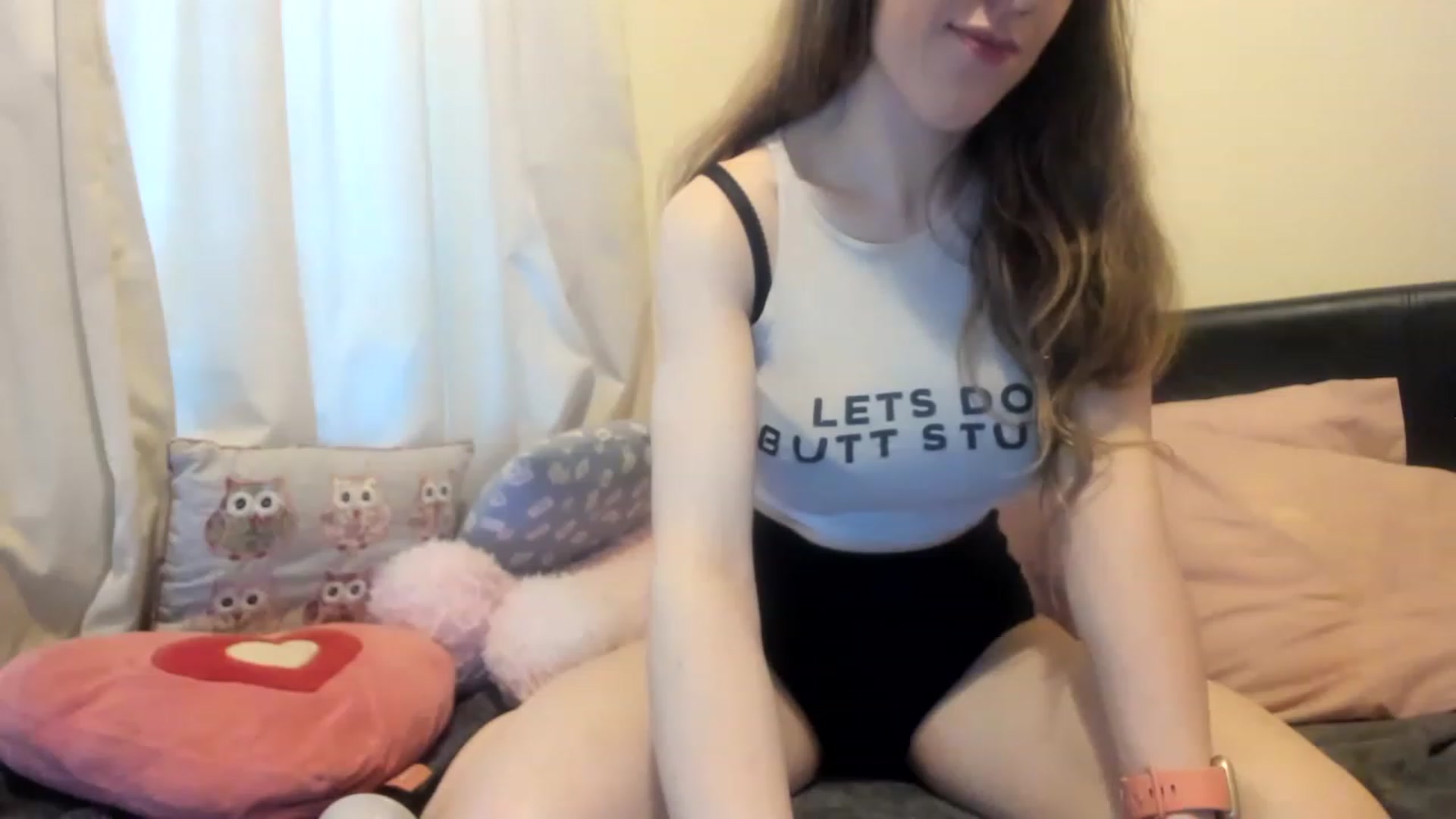 Gallery image thumbnail from MonicaAssUK's myfreecams stream on, 01/08/2023, 15:02 image 19 of 20