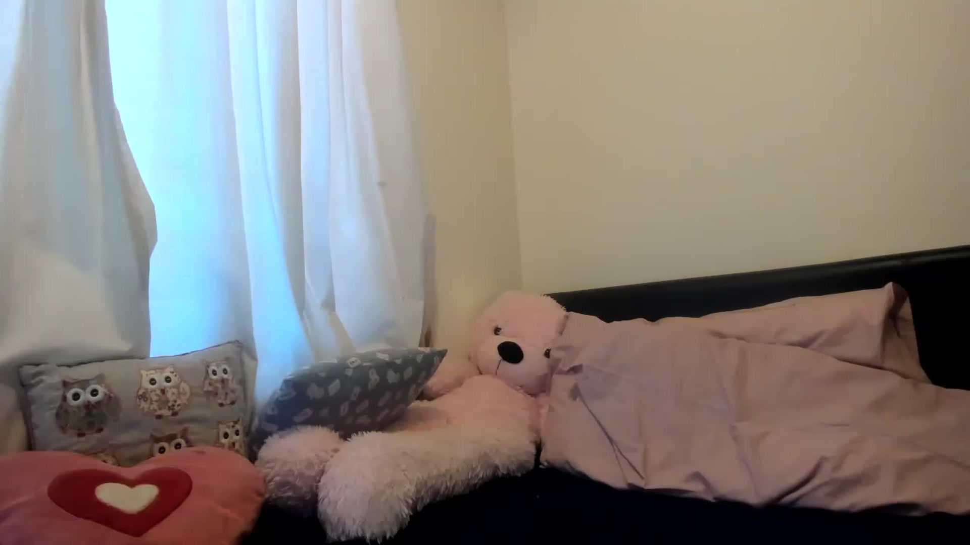 Gallery image thumbnail from MonicaAssUK's myfreecams stream on, 01/16/2023, 14:12 image 12 of 20
