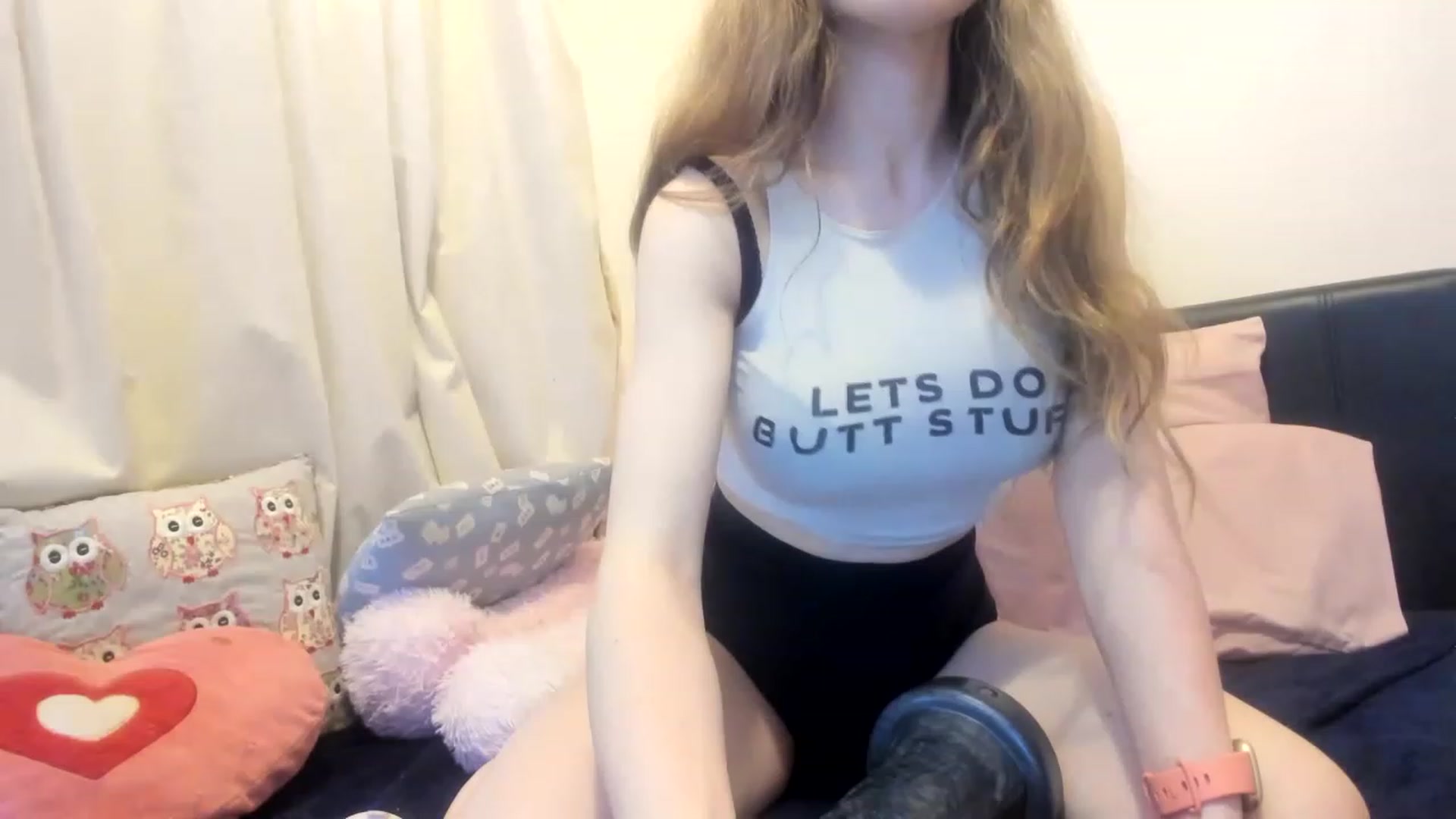 Gallery image thumbnail from MonicaAssUK's myfreecams stream on, 01/17/2023, 19:34 image 5 of 20