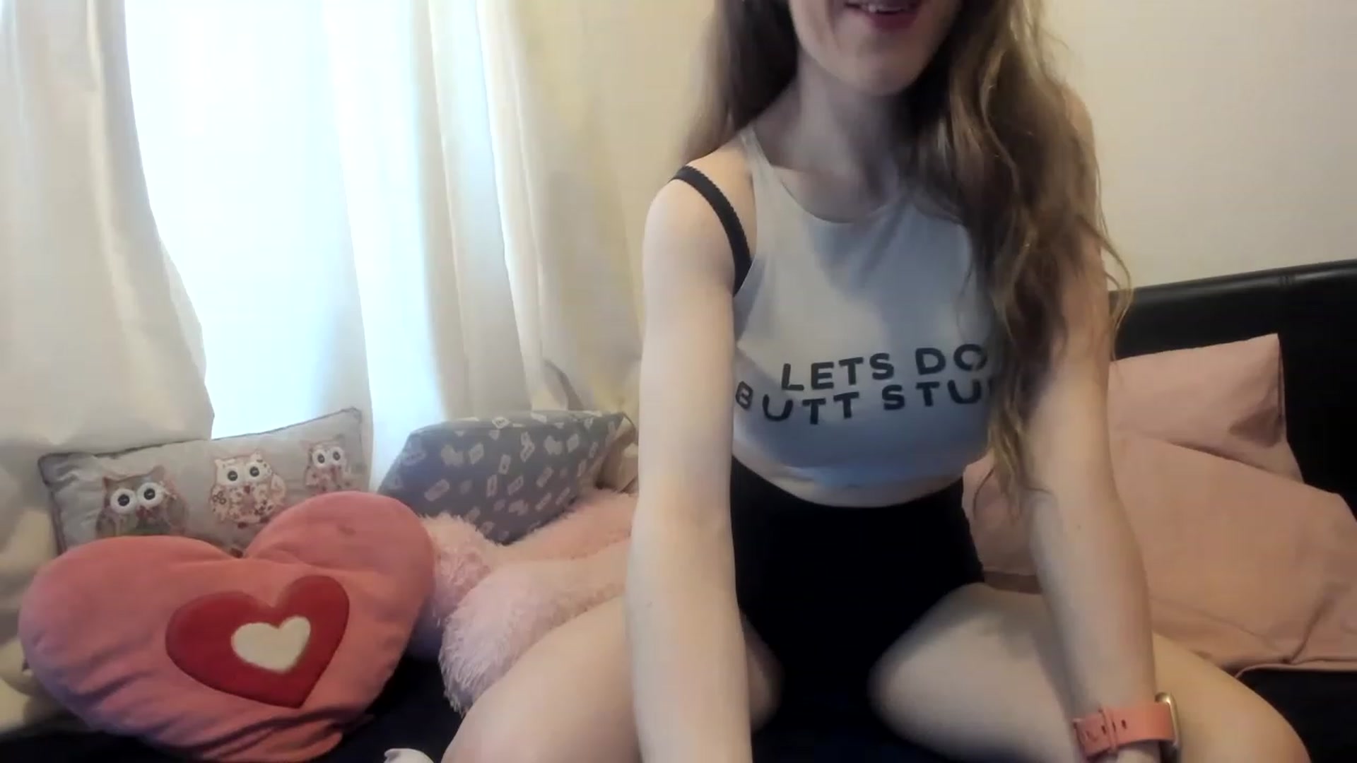 Gallery image thumbnail from MonicaAssUK's myfreecams stream on, 01/22/2023, 14:03 image 5 of 20