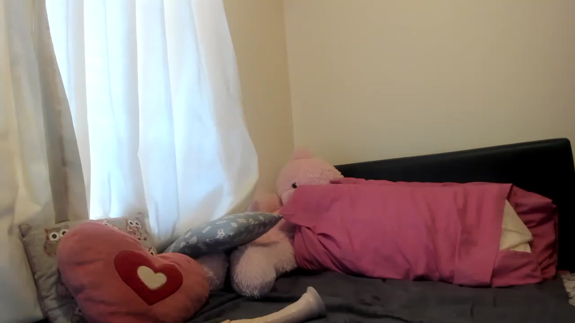 Gallery image thumbnail from MonicaAssUK's myfreecams stream on, 02/01/2023, 10:56 image 7 of 20