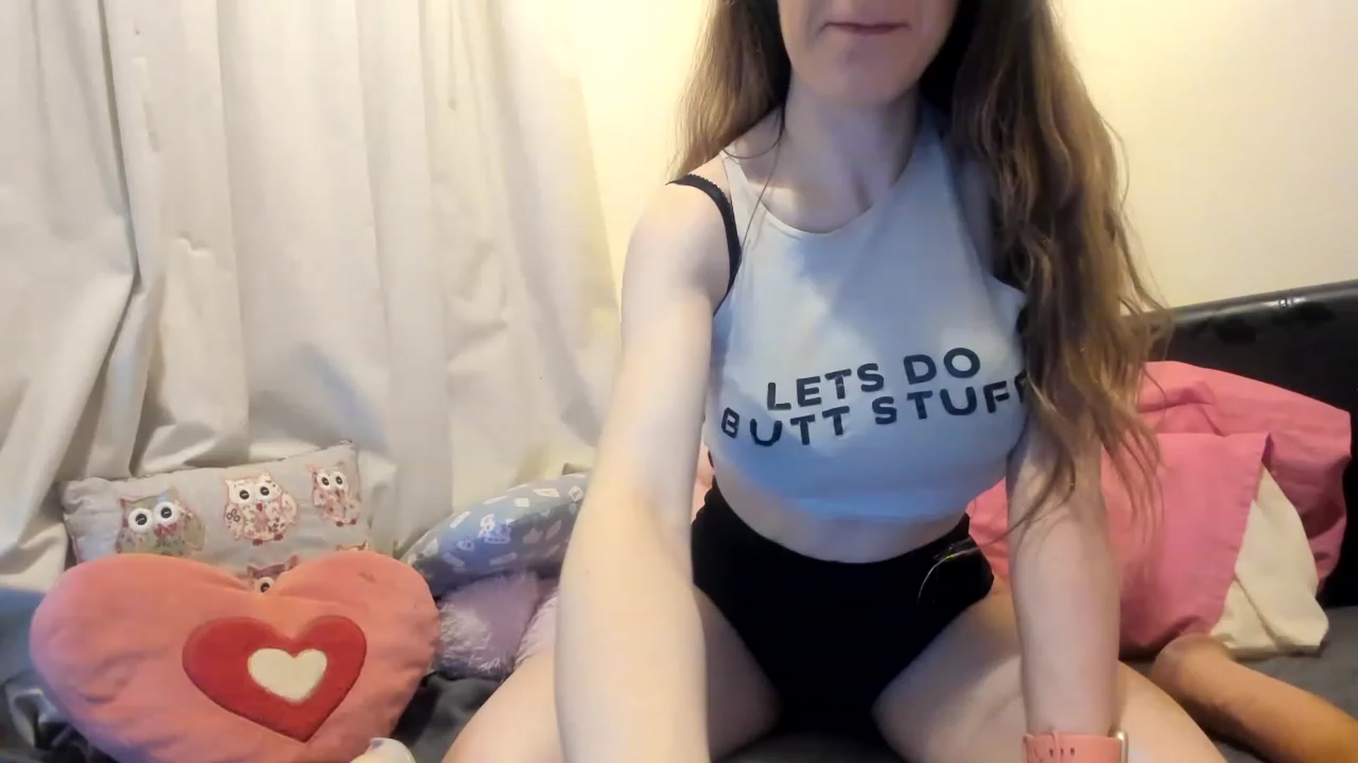 Gallery image thumbnail from MonicaAssUK's myfreecams stream on, 02/02/2023, 19:02 image 9 of 20