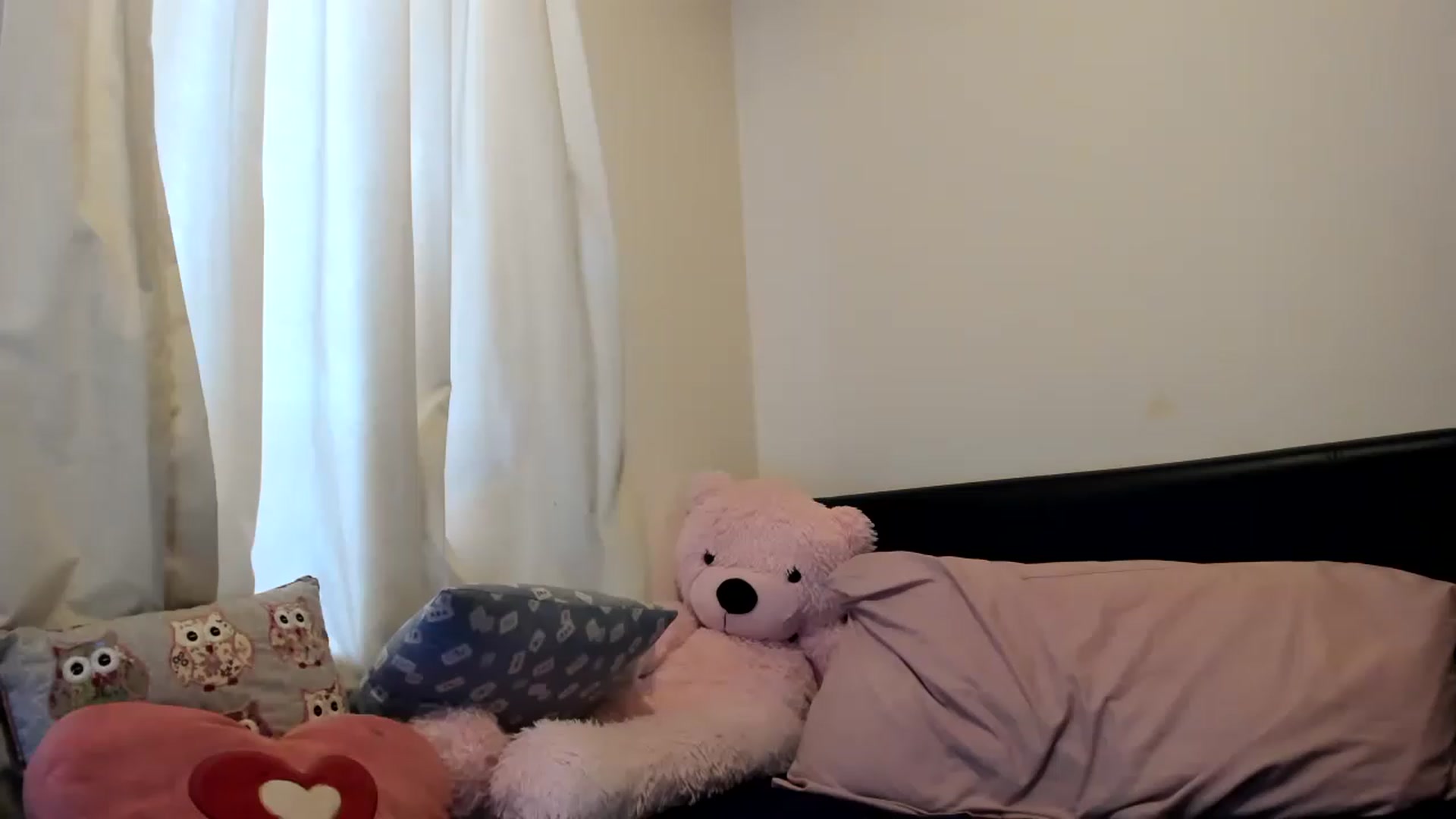 Gallery image thumbnail from MonicaAssUK's myfreecams stream on, 02/11/2023, 14:31 image 18 of 20
