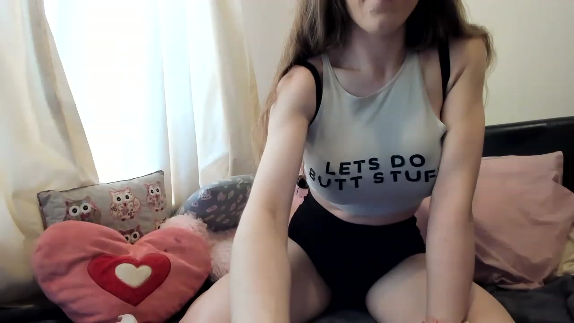 Gallery image thumbnail from MonicaAssUK's myfreecams stream on, 03/02/2023, 11:17 image 17 of 20