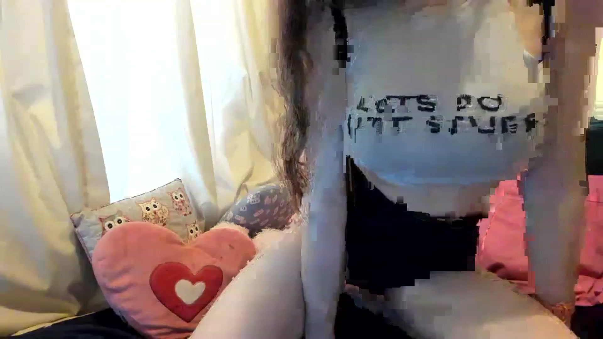 Gallery image thumbnail from MonicaAssUK's myfreecams stream on, 03/16/2023, 11:39 image 20 of 20