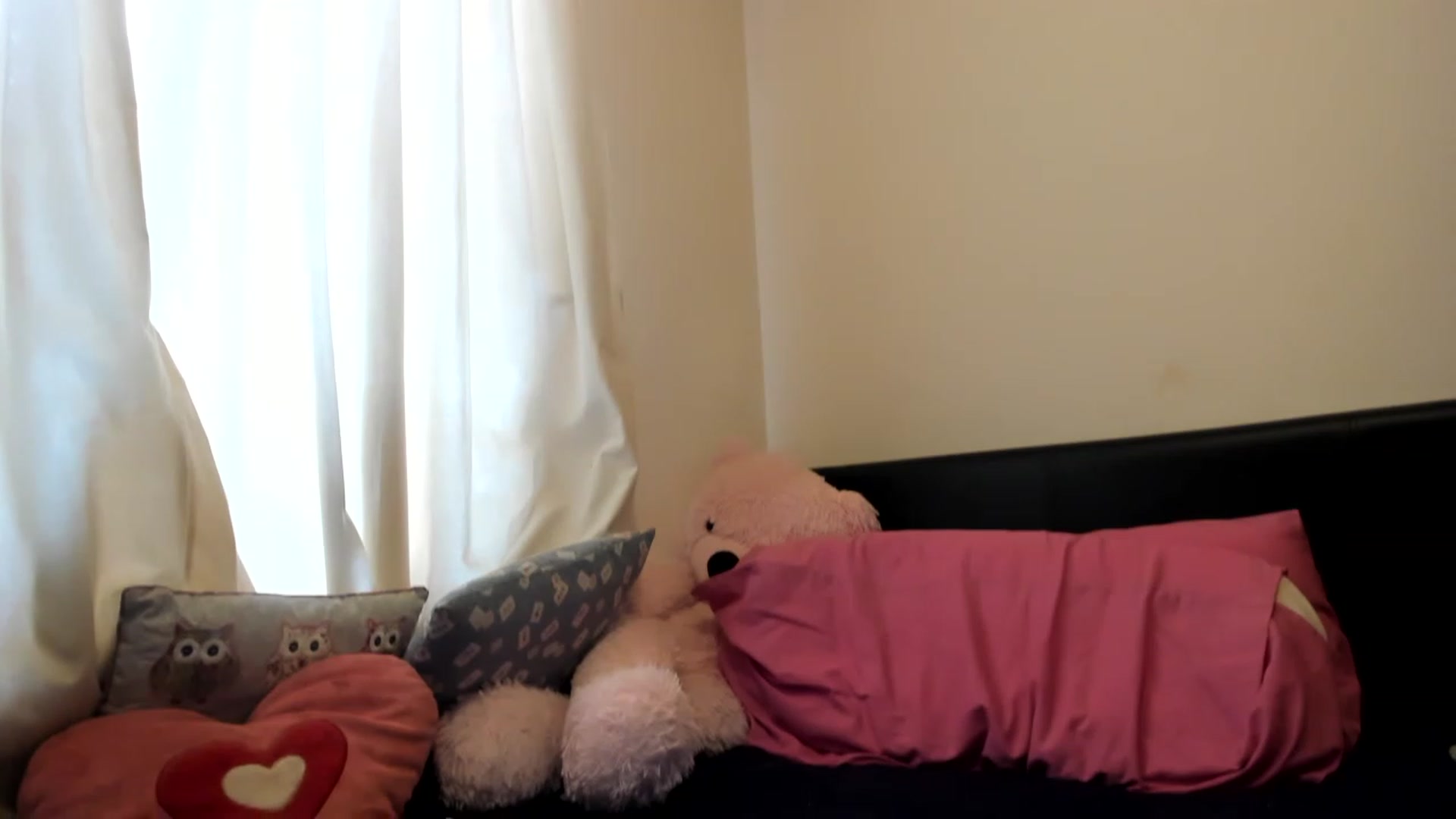 Gallery image thumbnail from MonicaAssUK's myfreecams stream on, 04/01/2023, 10:09 image 13 of 20