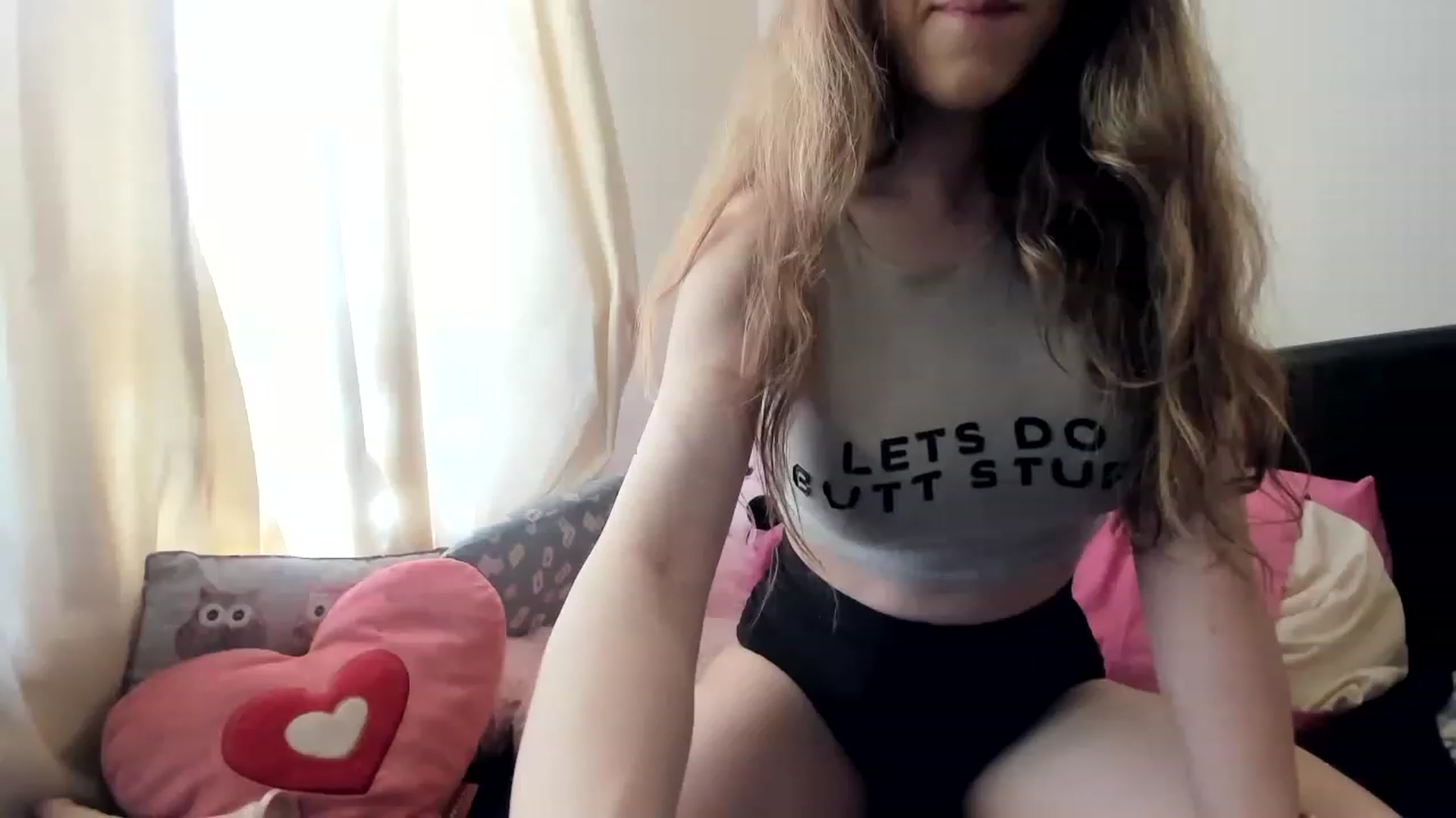 Gallery image thumbnail from MonicaAssUK's myfreecams stream on, 04/04/2023, 08:37 image 18 of 20