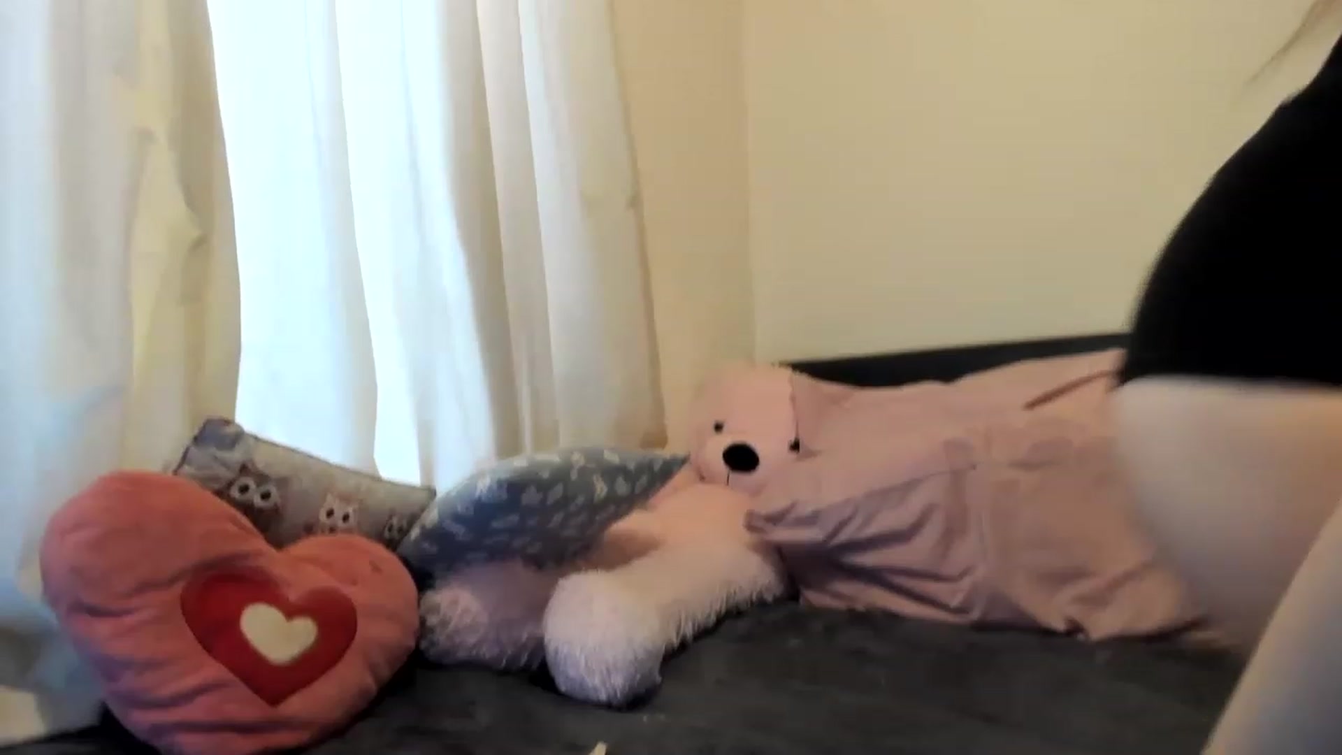 Gallery image thumbnail from MonicaAssUK's myfreecams stream on, 04/06/2023, 08:54 image 5 of 20