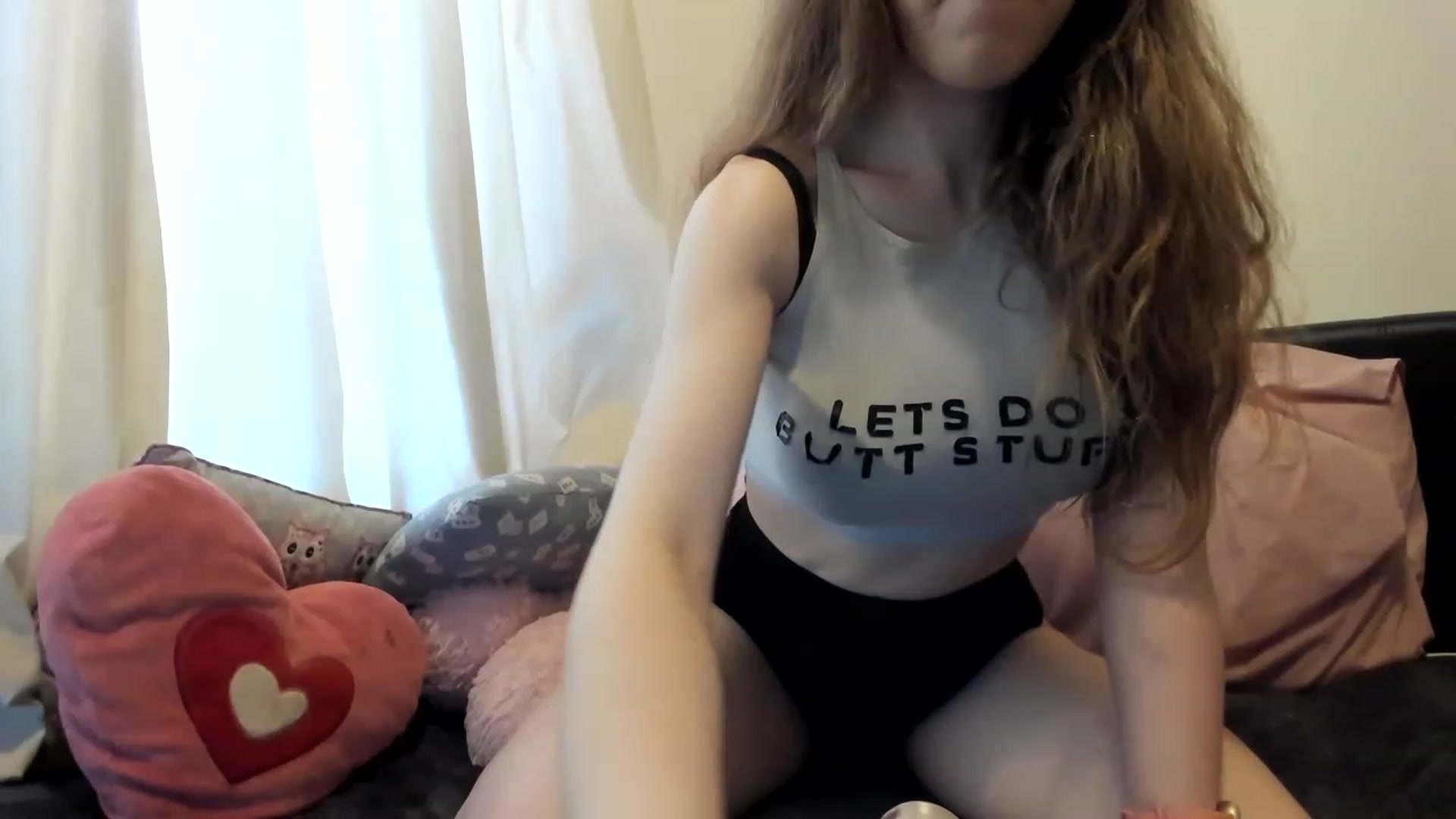 Gallery image thumbnail from MonicaAssUK's myfreecams stream on, 04/06/2023, 13:24 image 10 of 20