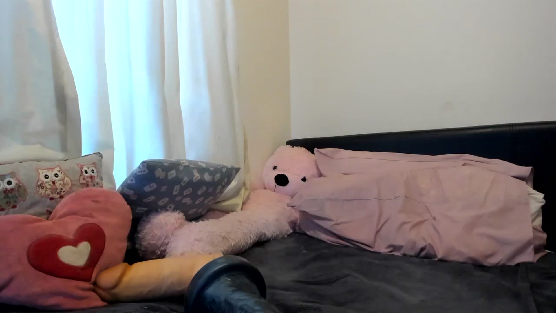Gallery image thumbnail from MonicaAssUK's myfreecams stream on, 04/07/2023, 16:14 image 20 of 20