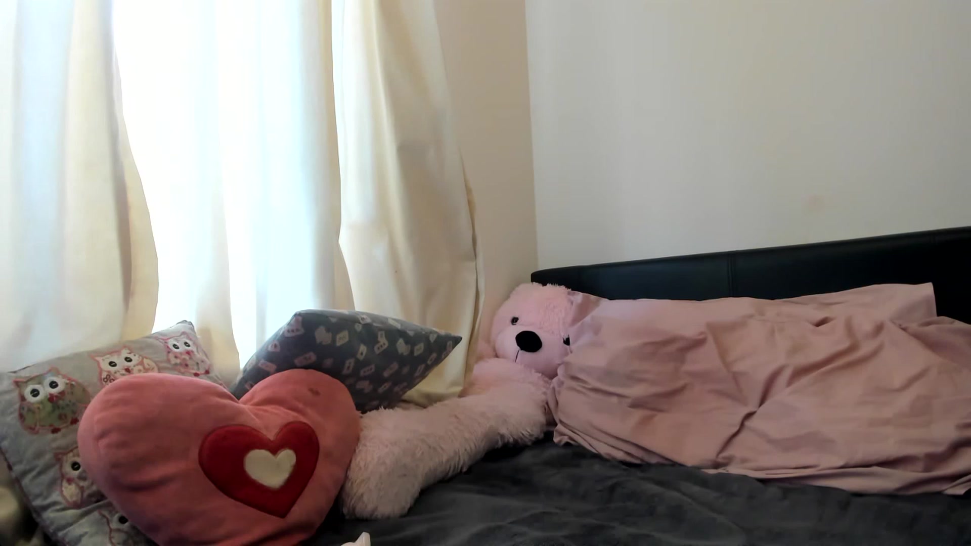 Gallery image thumbnail from MonicaAssUK's myfreecams stream on, 04/09/2023, 11:22 image 14 of 20