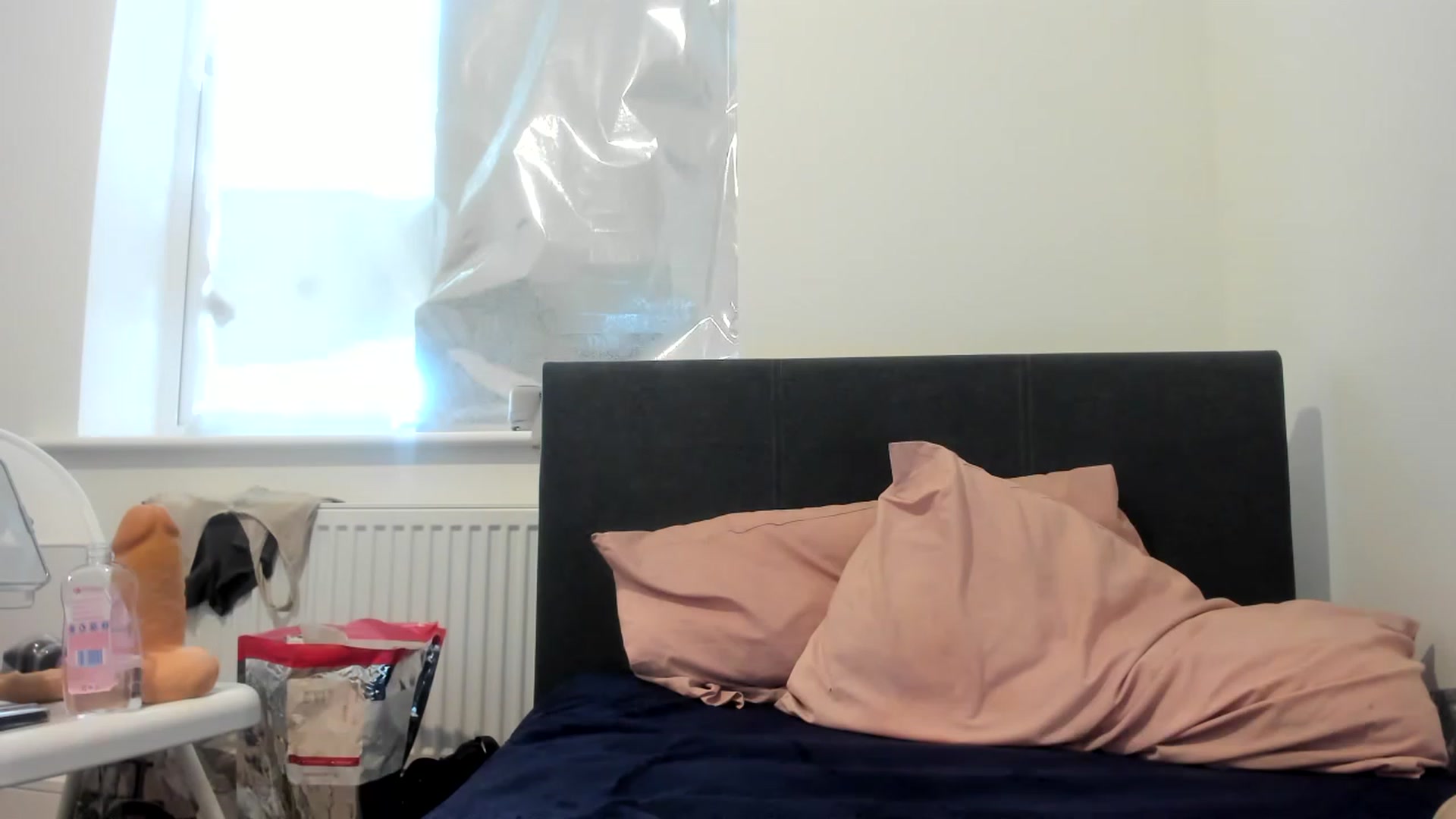 Gallery image thumbnail from MonicaAssUK's myfreecams stream on, 05/11/2023, 18:15 image 12 of 20