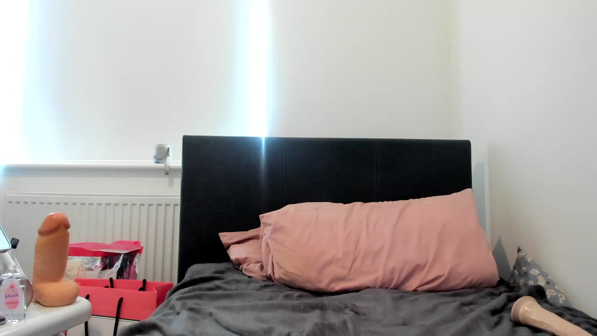 Gallery image thumbnail from MonicaAssUK's myfreecams stream on, 06/11/2023, 12:44 image 18 of 20
