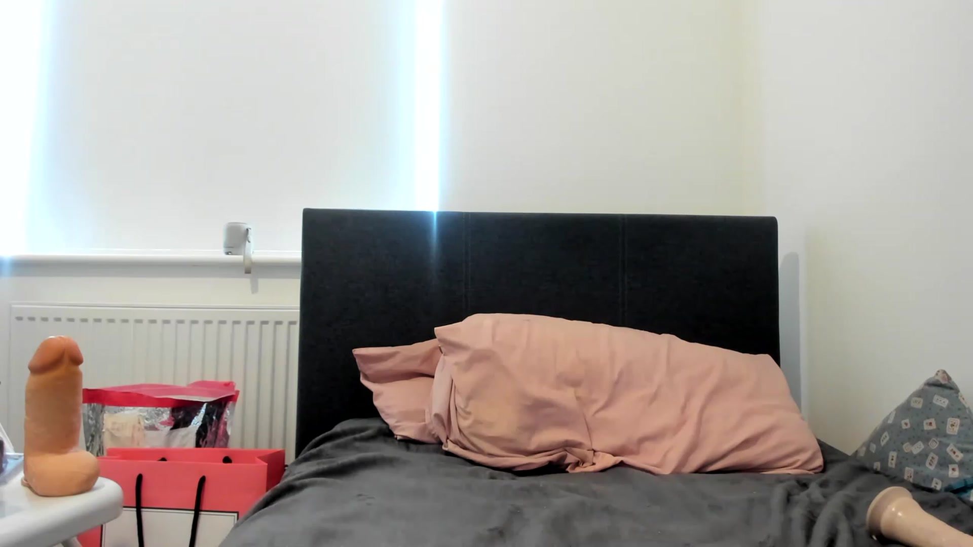 Gallery image thumbnail from MonicaAssUK's myfreecams stream on, 06/12/2023, 10:09 image 5 of 20