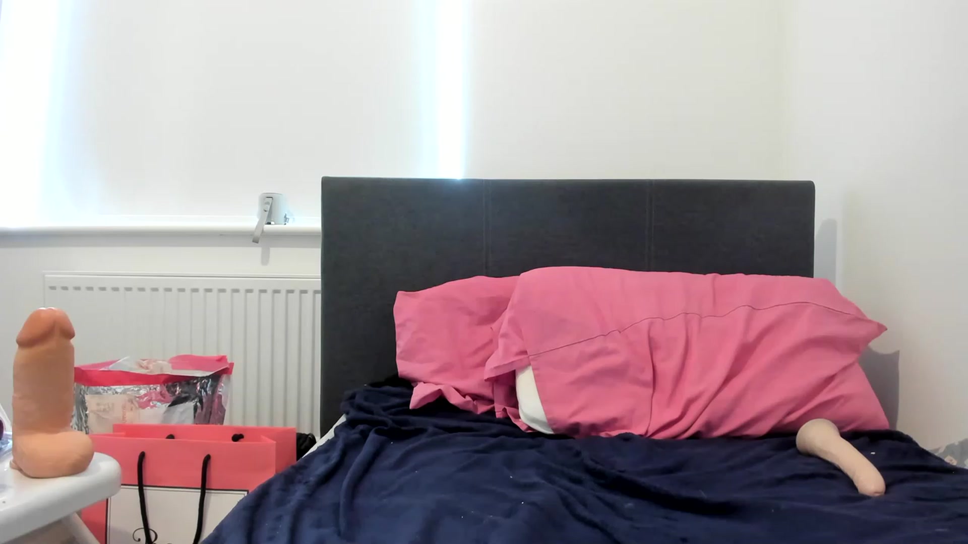 Gallery image thumbnail from MonicaAssUK's myfreecams stream on, 06/24/2023, 09:12 image 6 of 20