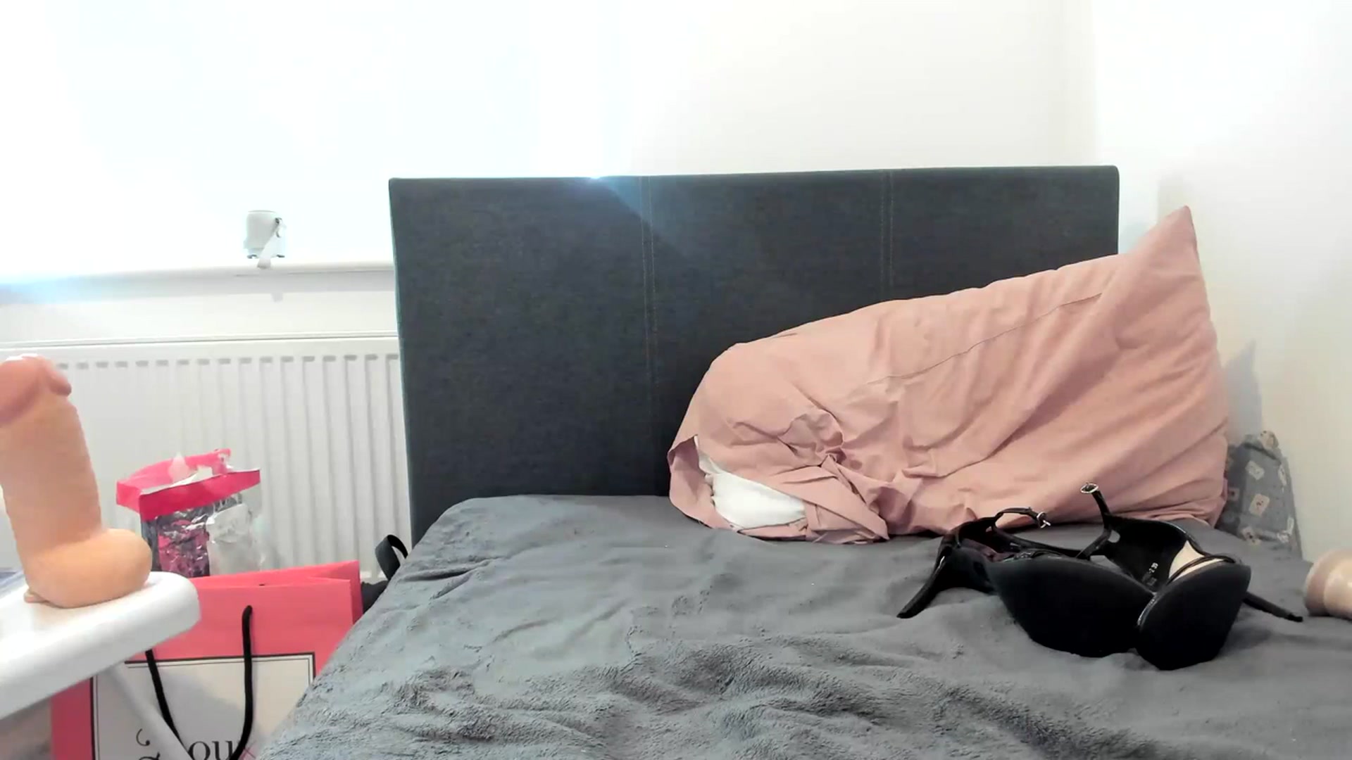 Gallery image thumbnail from MonicaAssUK's myfreecams stream on, 07/01/2023, 14:49 image 16 of 20