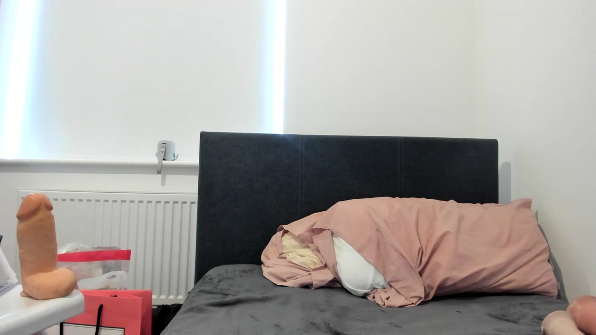 Gallery image thumbnail from MonicaAssUK's myfreecams stream on, 07/03/2023, 08:49 image 20 of 20