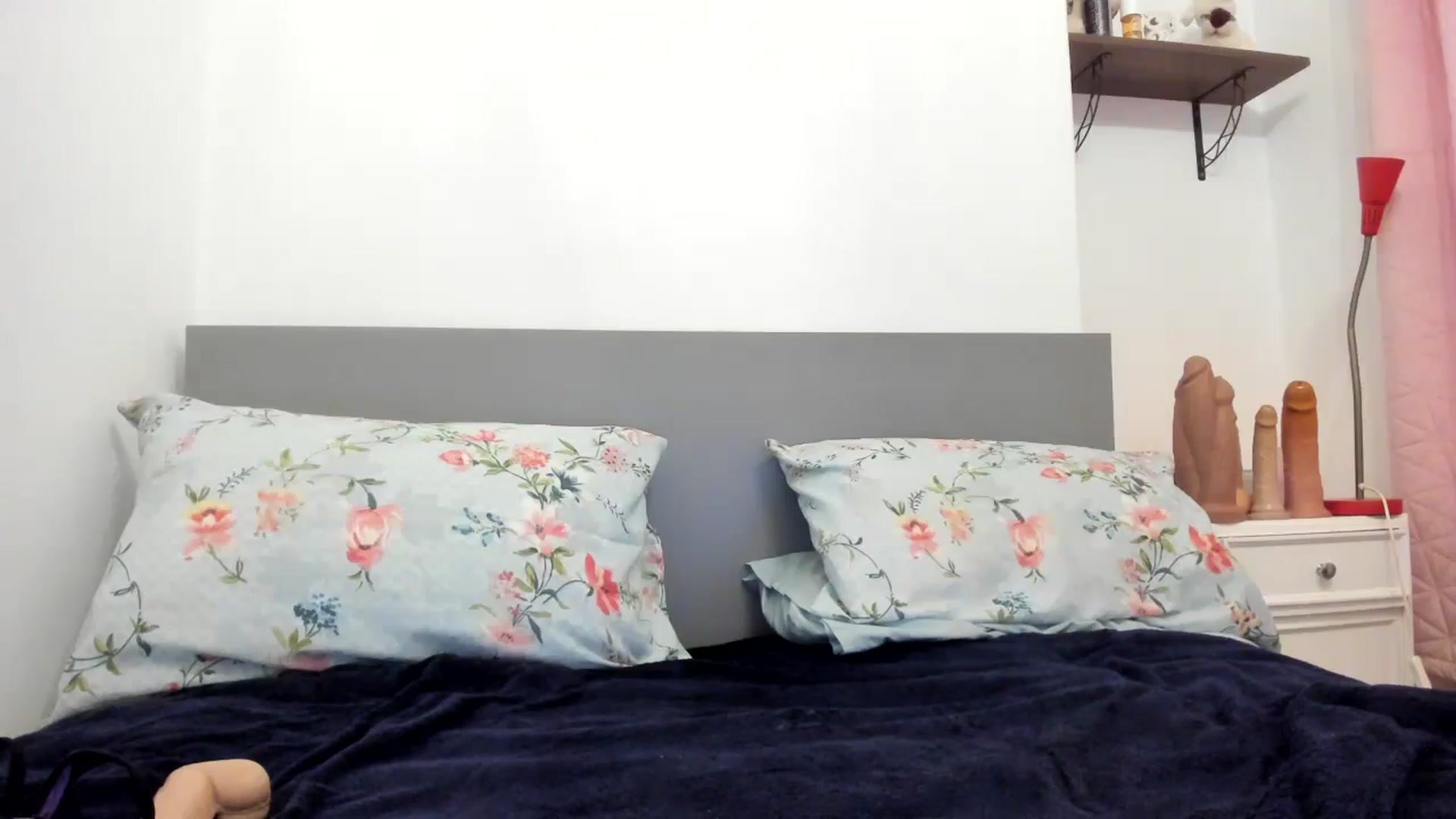 Gallery image thumbnail from MonicaAssUK's myfreecams stream on, 06/04/2024, 16:06 image 20 of 20